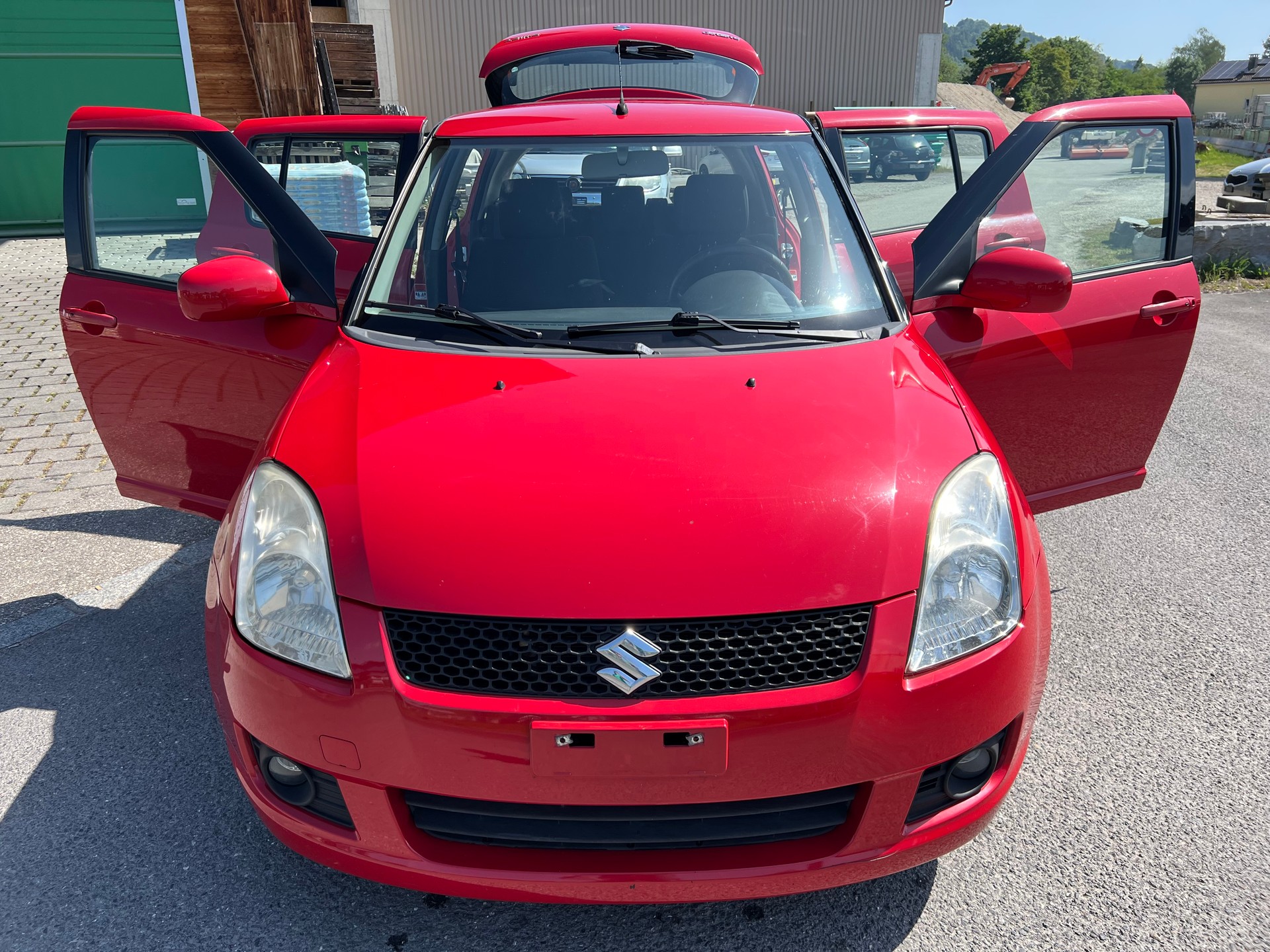 SUZUKI Swift 1.3i 16V GL Top-image-6