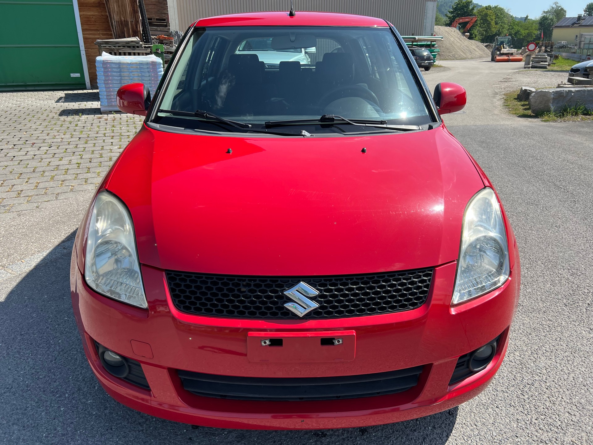 SUZUKI Swift 1.3i 16V GL Top-image-0