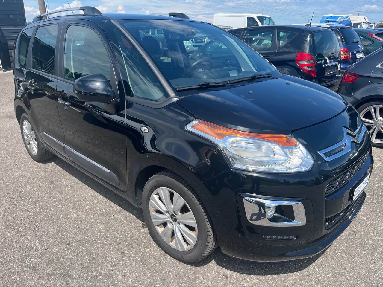 CITROEN C3 Picasso 1.2 Pure Tech Black Top-image-2