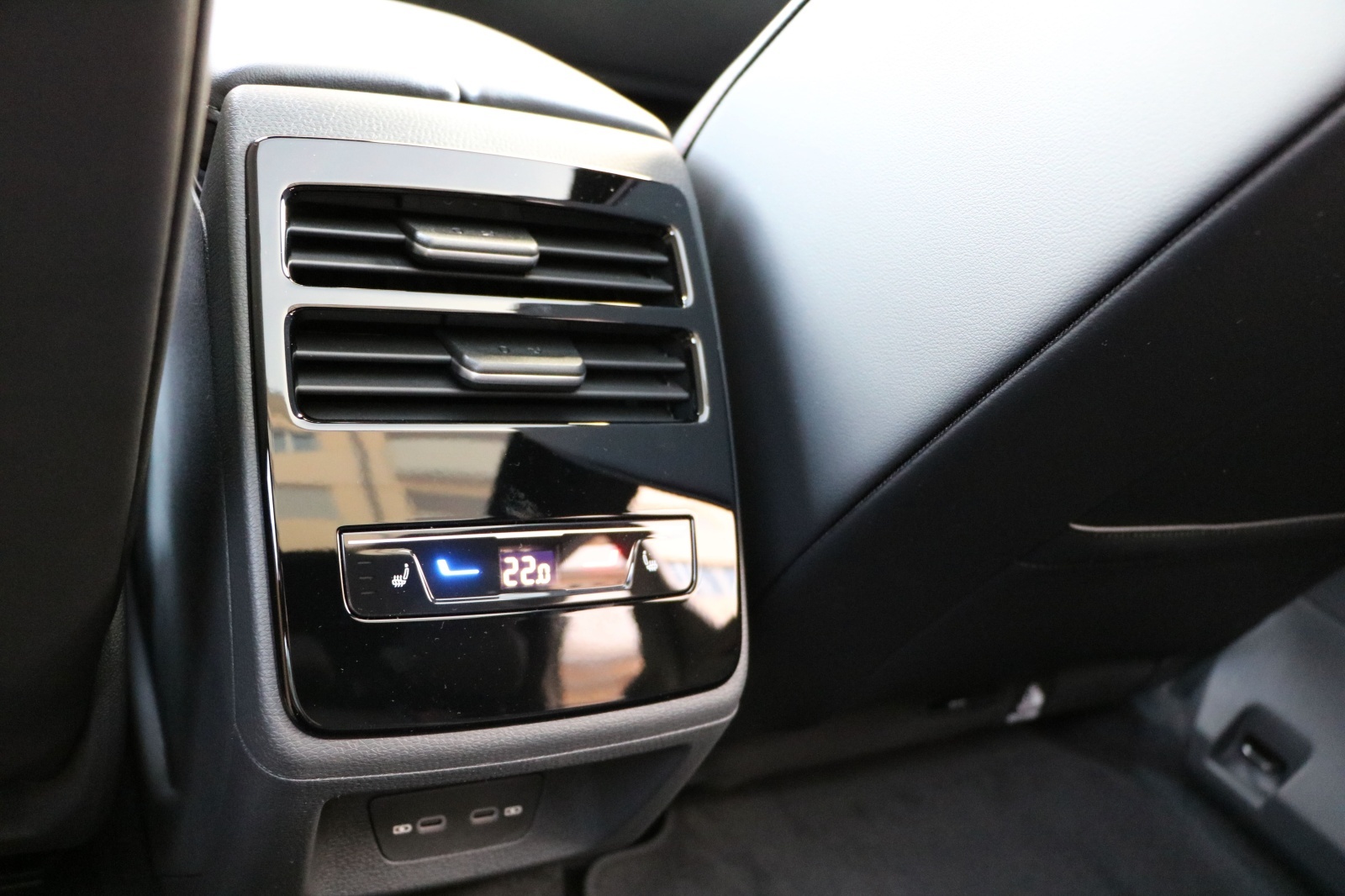 VW ID.7 Tourer GTX 86 kWh GTX 4 Motion-image-18
