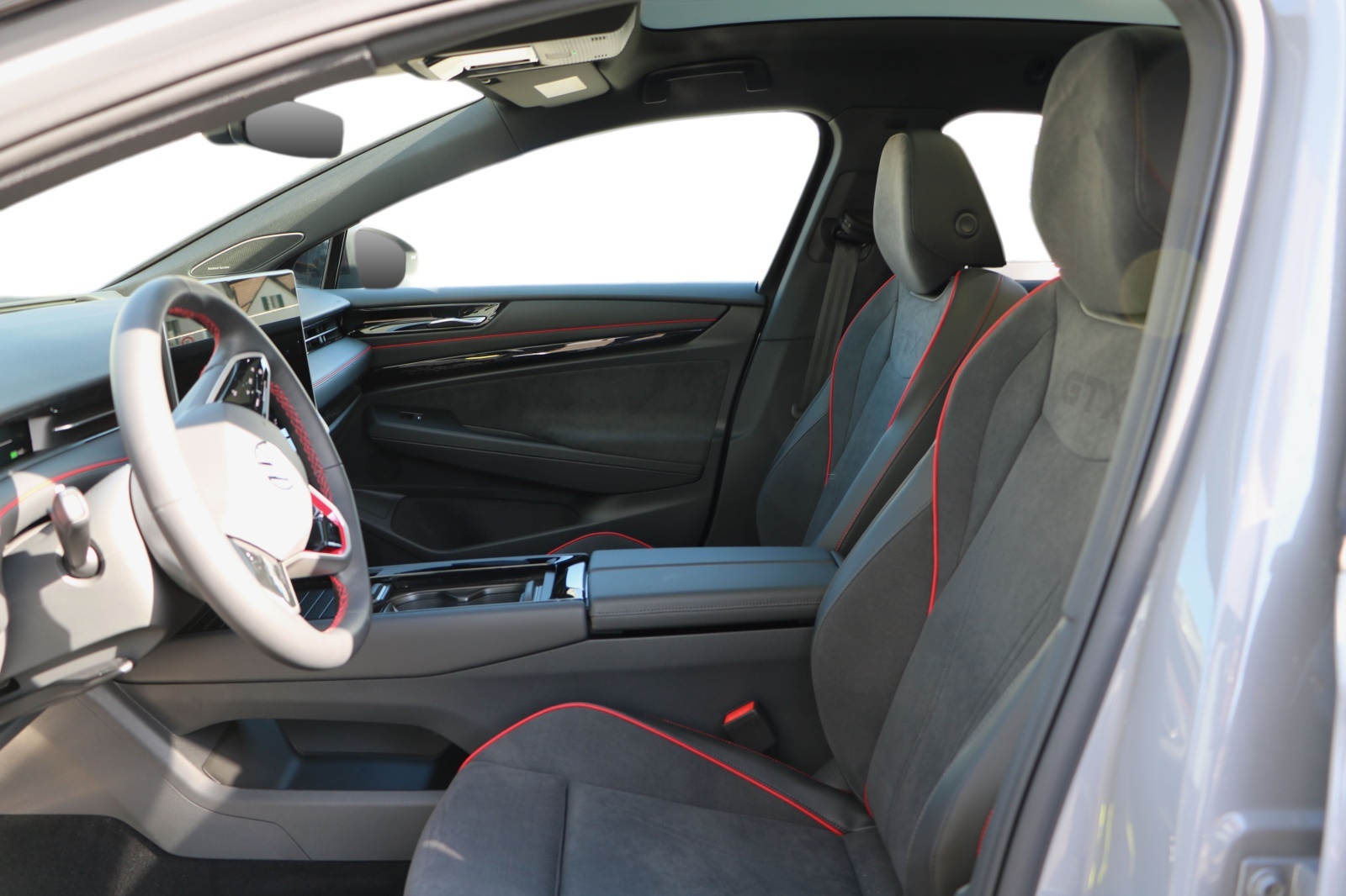 VW ID.7 Tourer GTX 86 kWh GTX 4 Motion-image-8