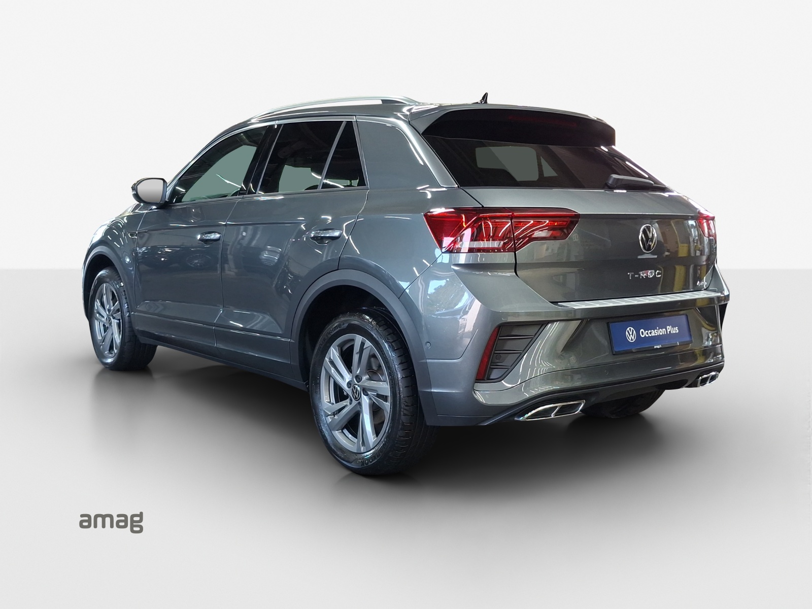 VW T-Roc 2.0 TSI R-Line DSG 4Motion-image-2
