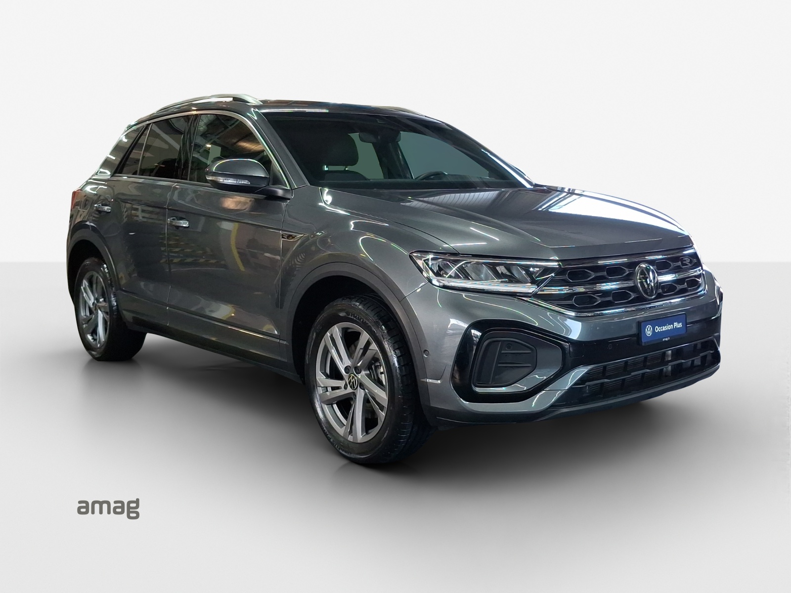 VW T-Roc 2.0 TSI R-Line DSG 4Motion-image-5