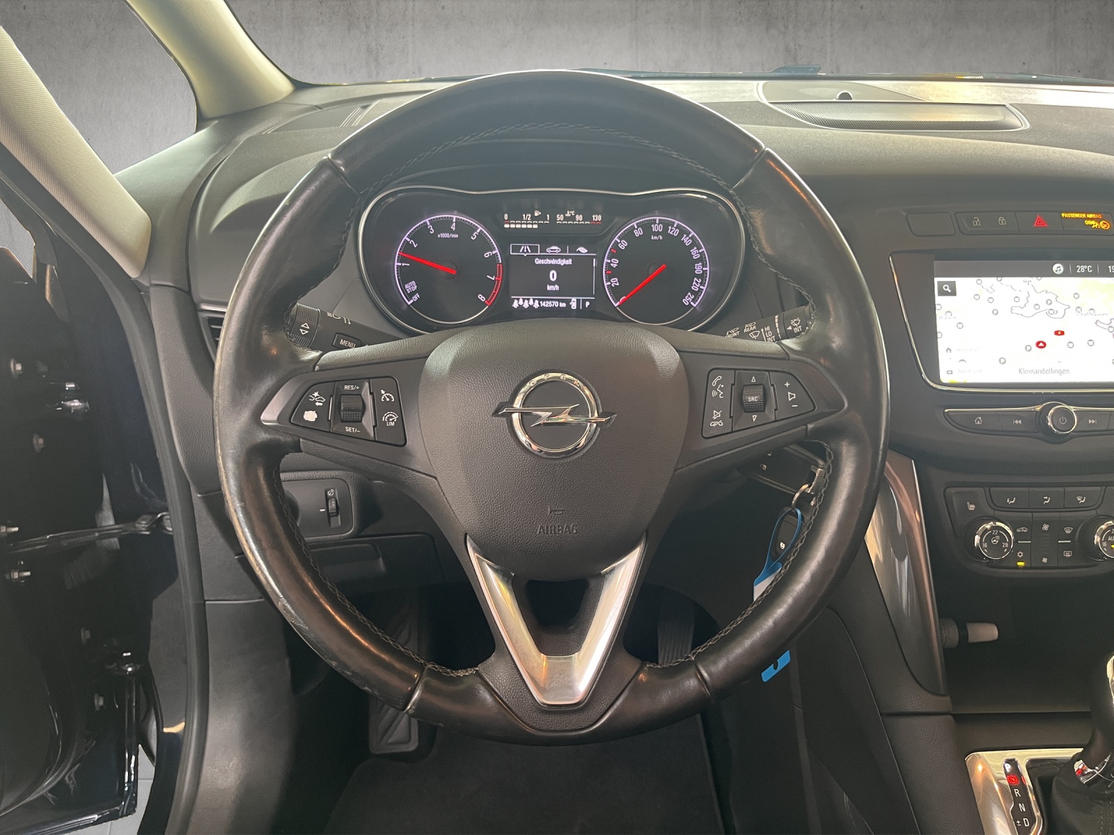 OPEL Zafira 1.6T eTEC Excellence-image-10