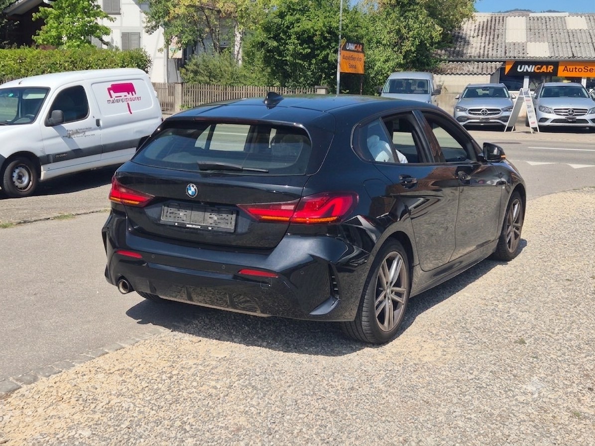 BMW 118 M-Packet MFK Automat Voll Ausstattung-image-3