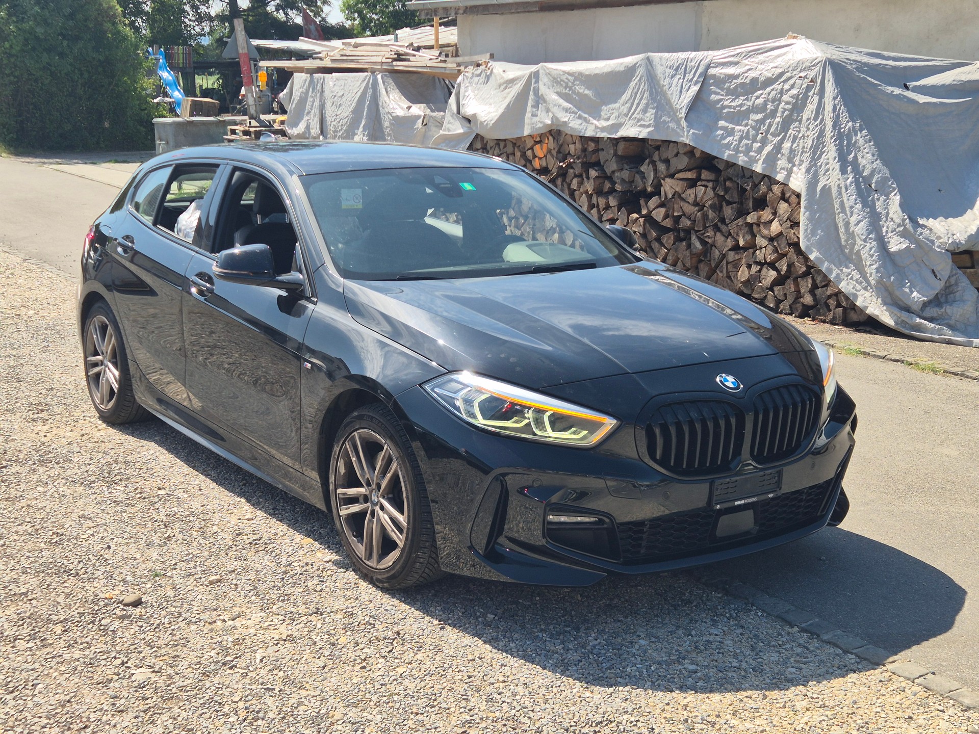 BMW 118 M-Packet MFK Automat Voll Ausstattung-image-2