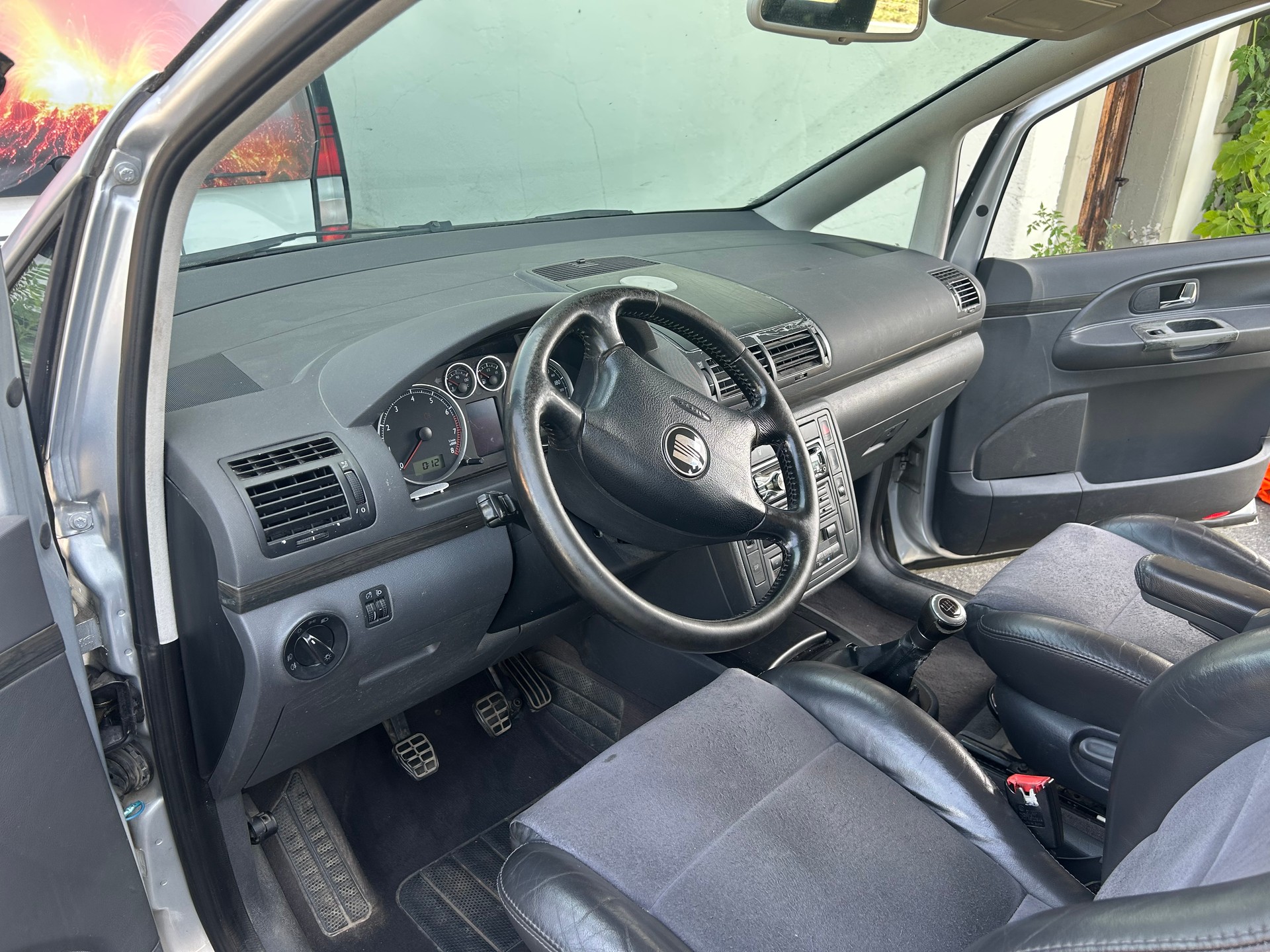 SEAT 1.8 20V Turbo Signo-image-1
