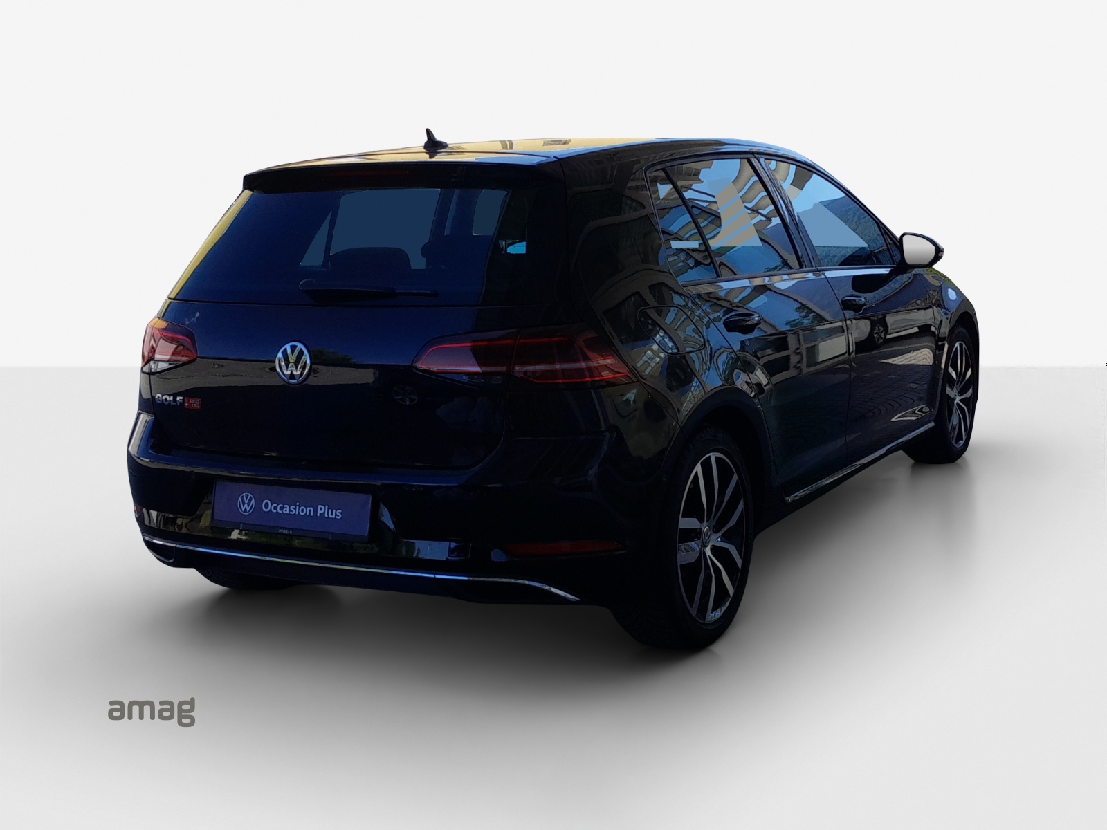 VW Golf 1.0 TSI Swiss Line Plus-image-4