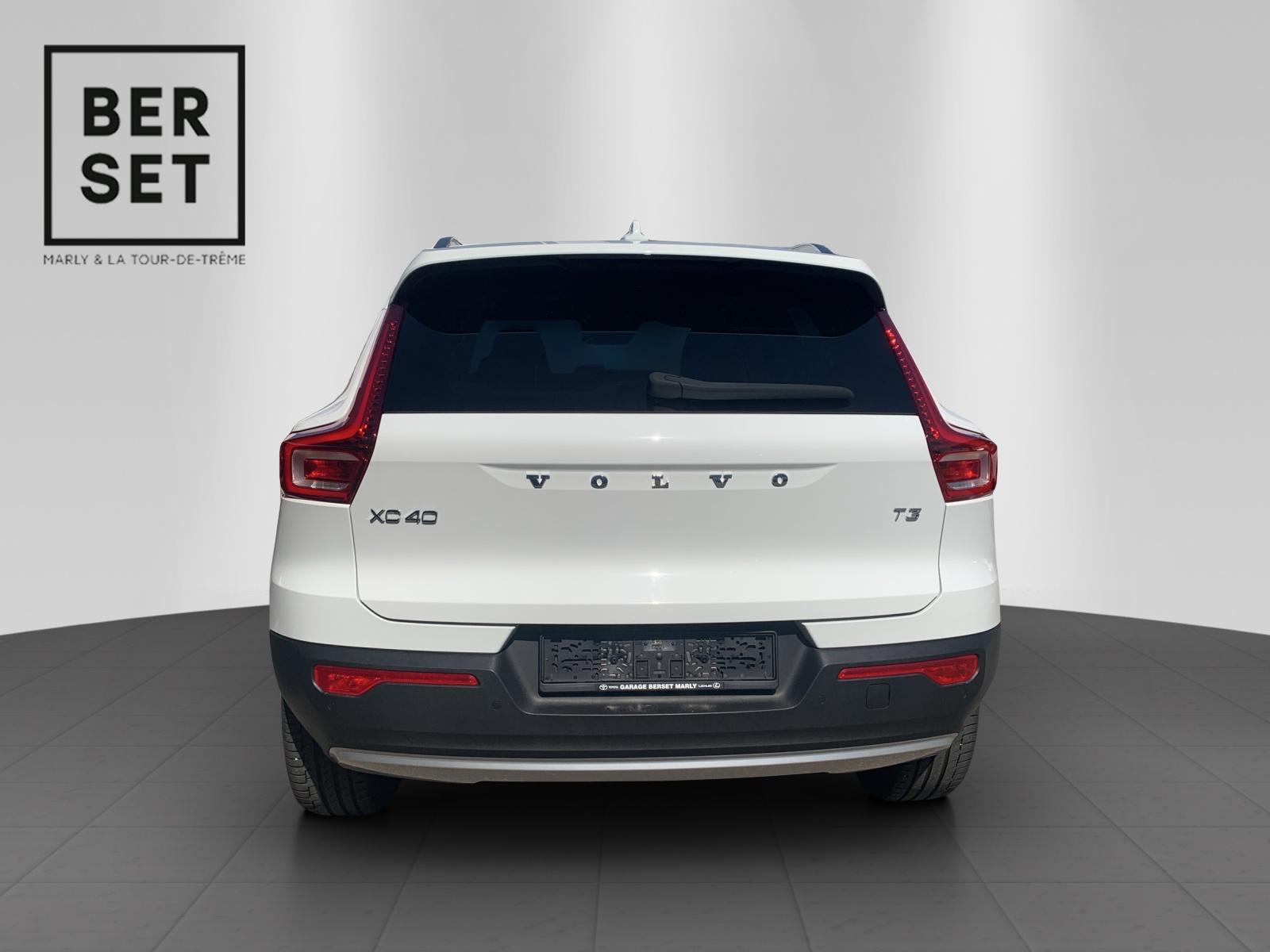 VOLVO XC40 1.5 T3 XCITE-image-11