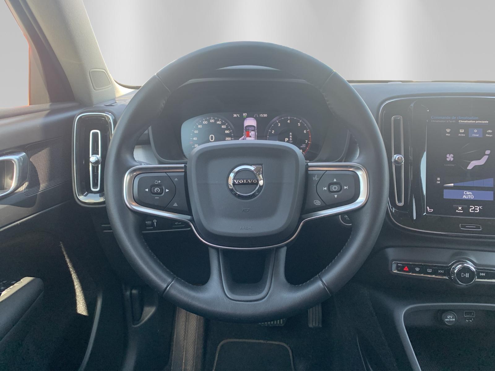 VOLVO XC40 1.5 T3 XCITE-image-8