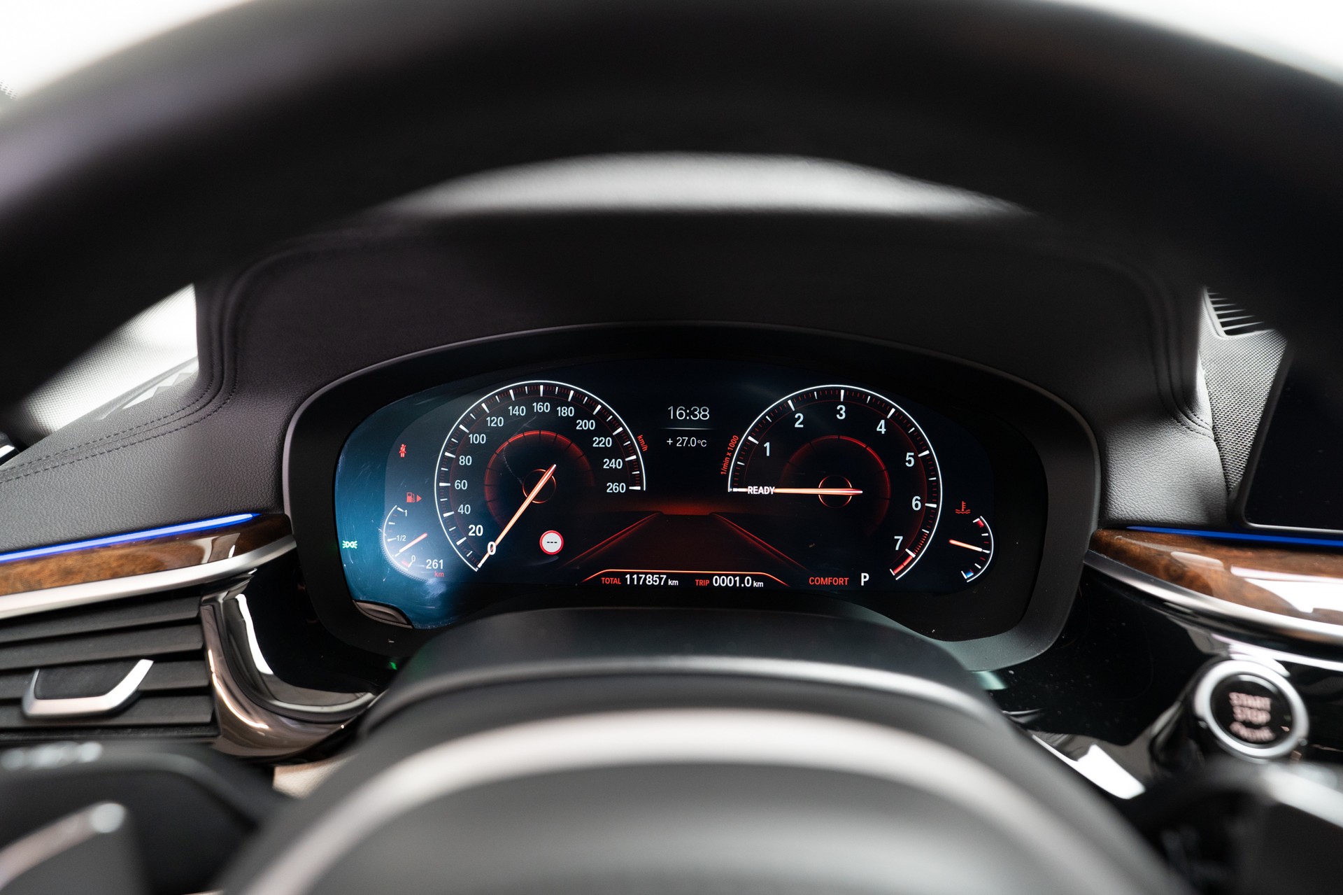 BMW 530i xDrive SAG Touring M Sport / CH-Fahrzeug / Panorama - Glasdach / 360°Kamera / HeadUp-image-20