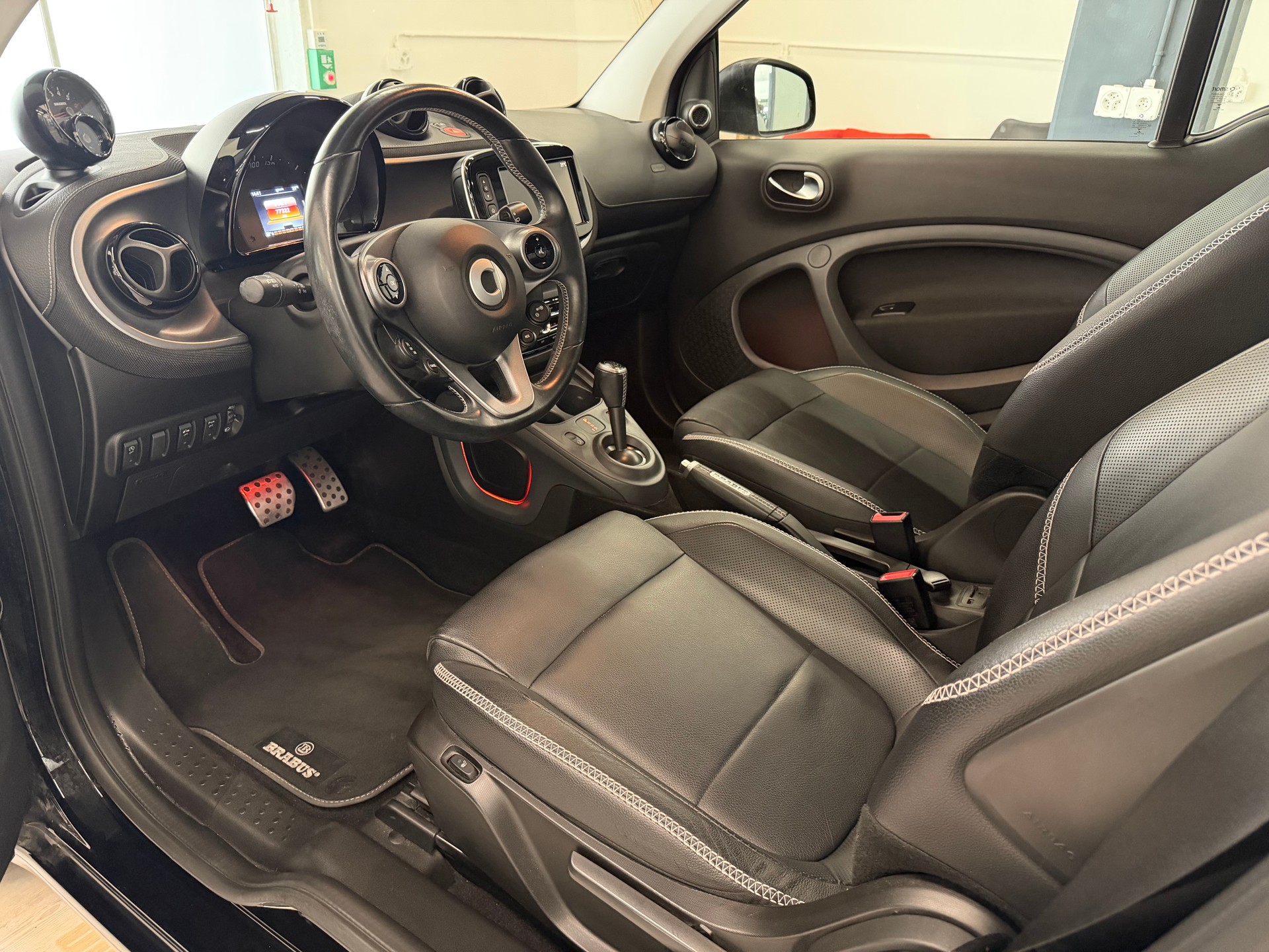 SMART fortwo Brabus Xclusive twinmatic-image-21