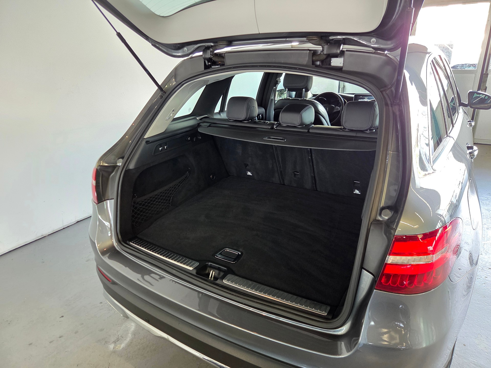 MERCEDES-BENZ GLC 250 Exclusive 4m-image-23