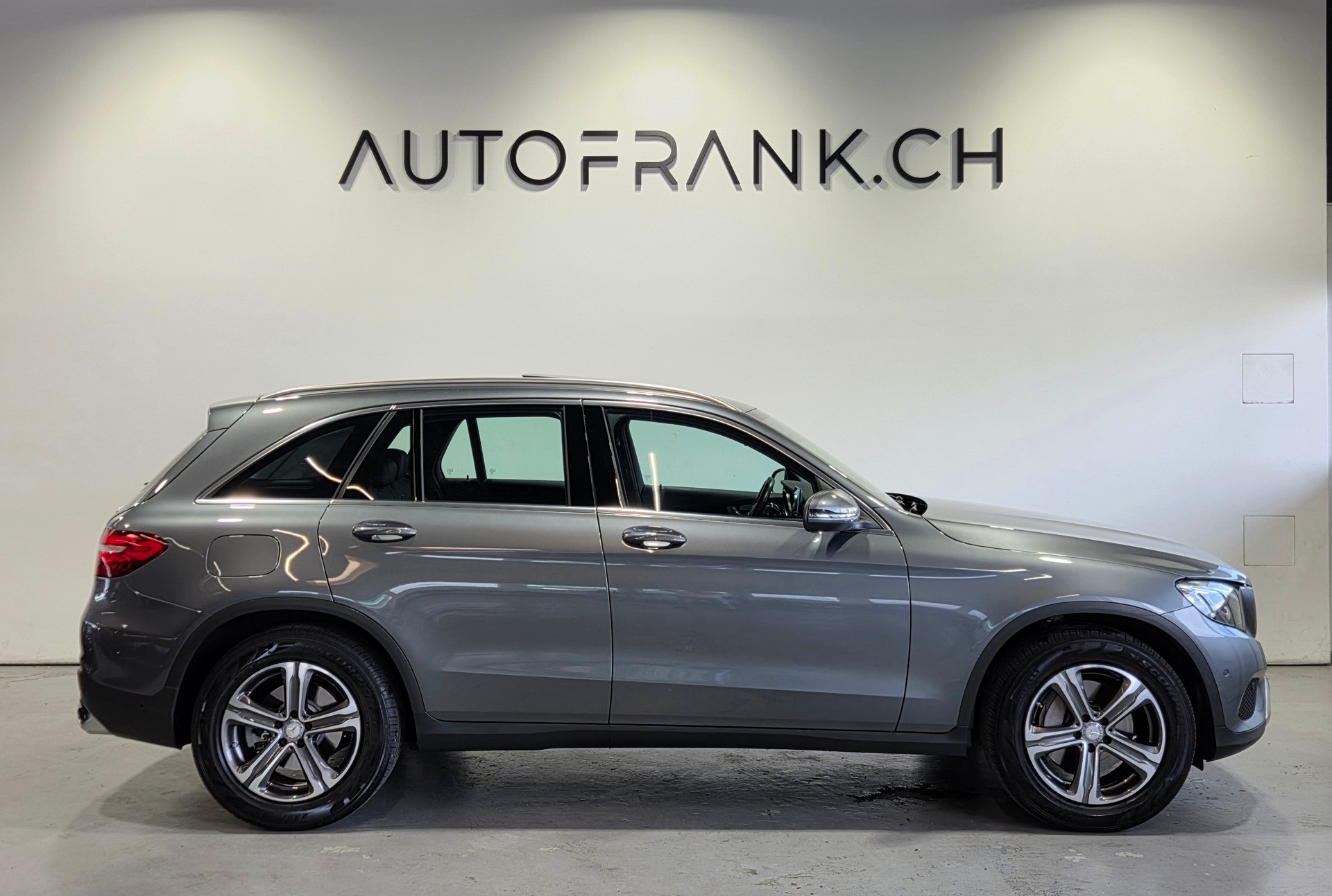 MERCEDES-BENZ GLC 250 Exclusive 4m-image-6