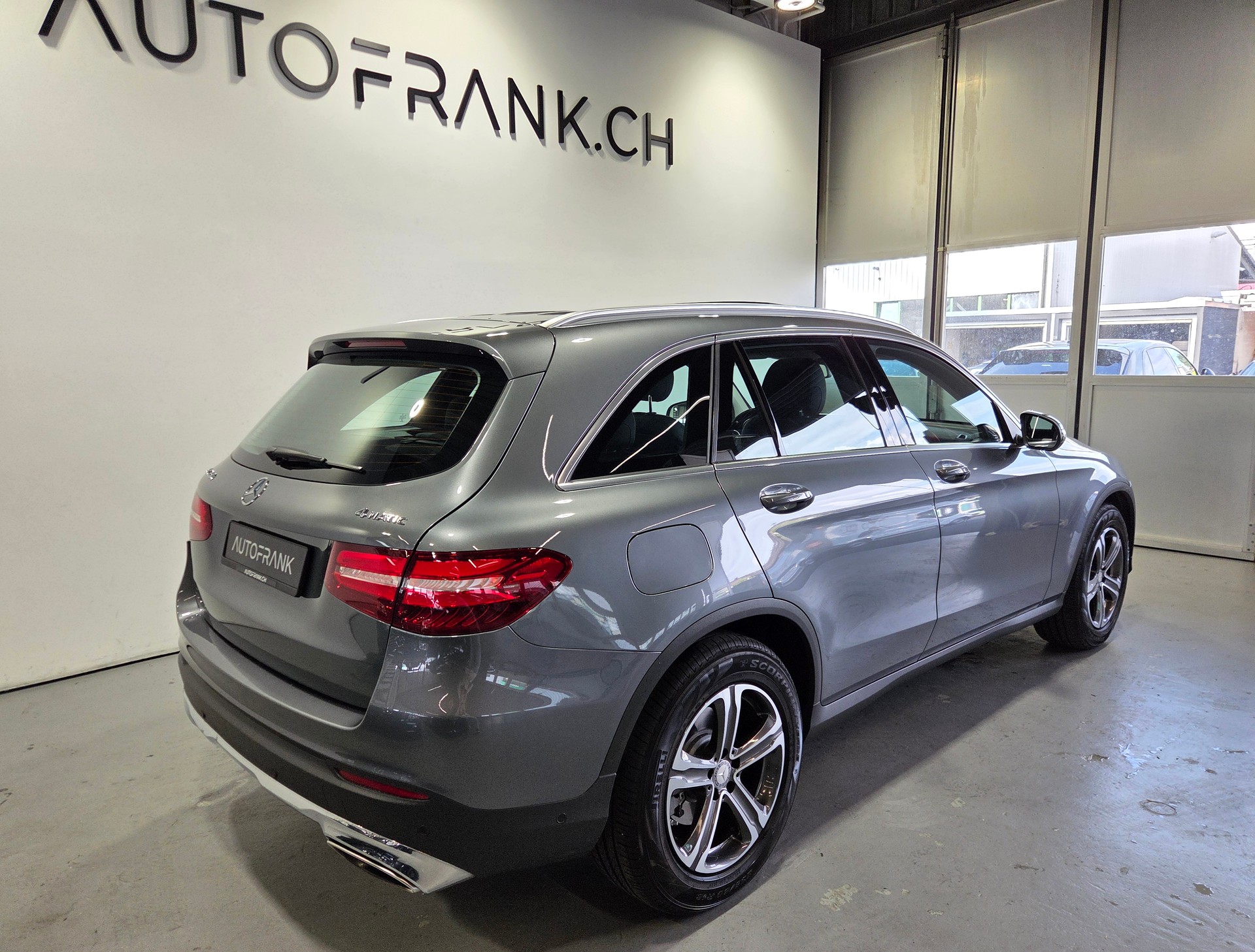 MERCEDES-BENZ GLC 250 Exclusive 4m-image-9