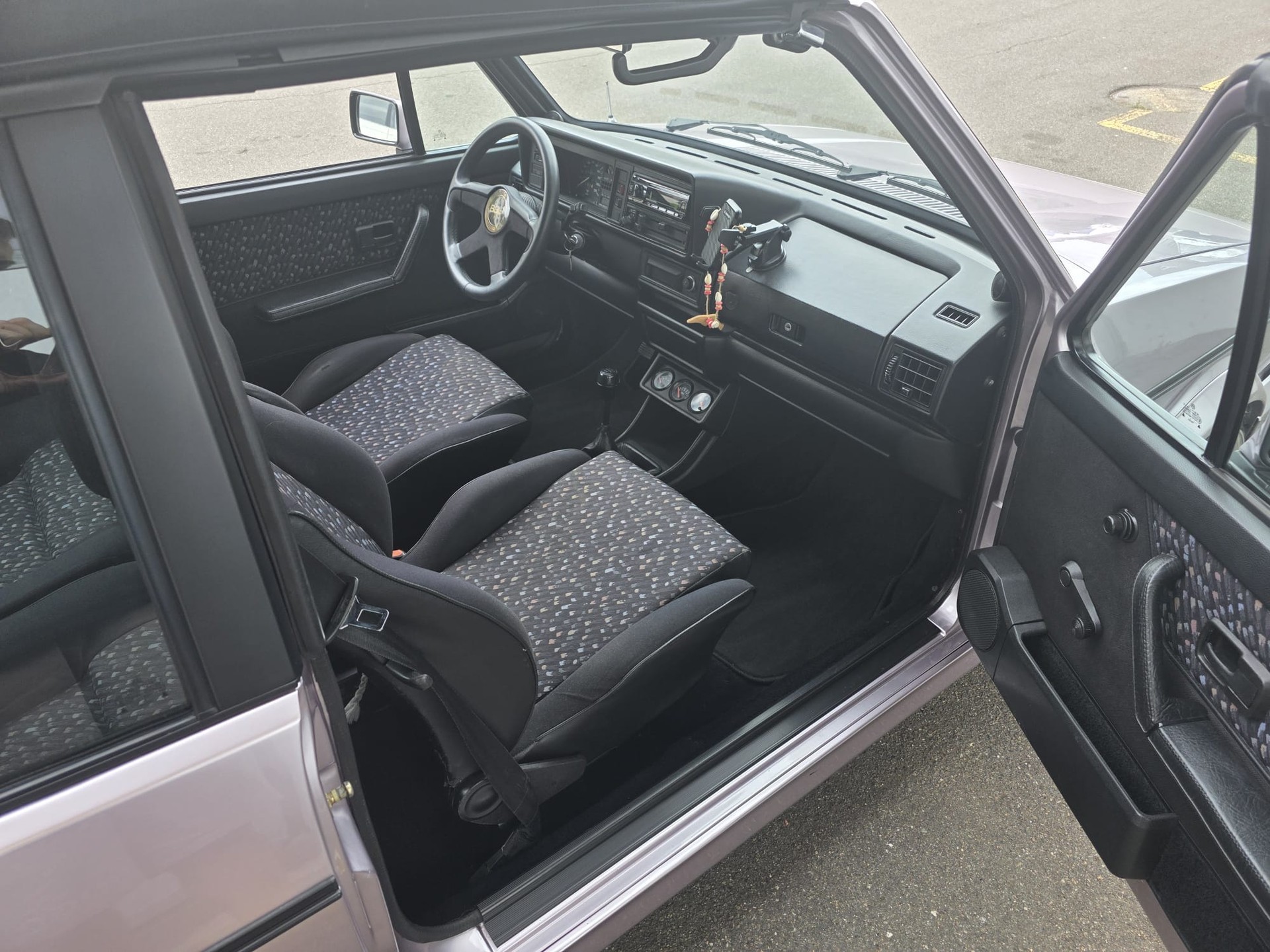 VW Golf Cabriolet 1800 Fashion-Line/Young-Line-image-6