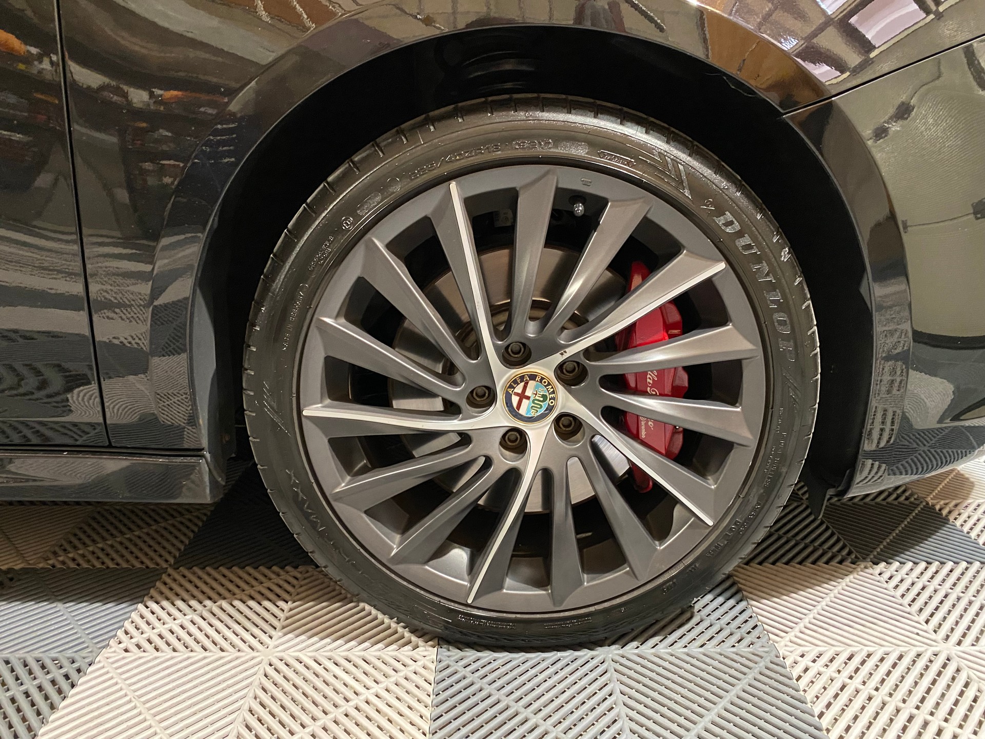 ALFA ROMEO Giulietta 1750 TBi Quadrifoglio Verde TCT-image-3