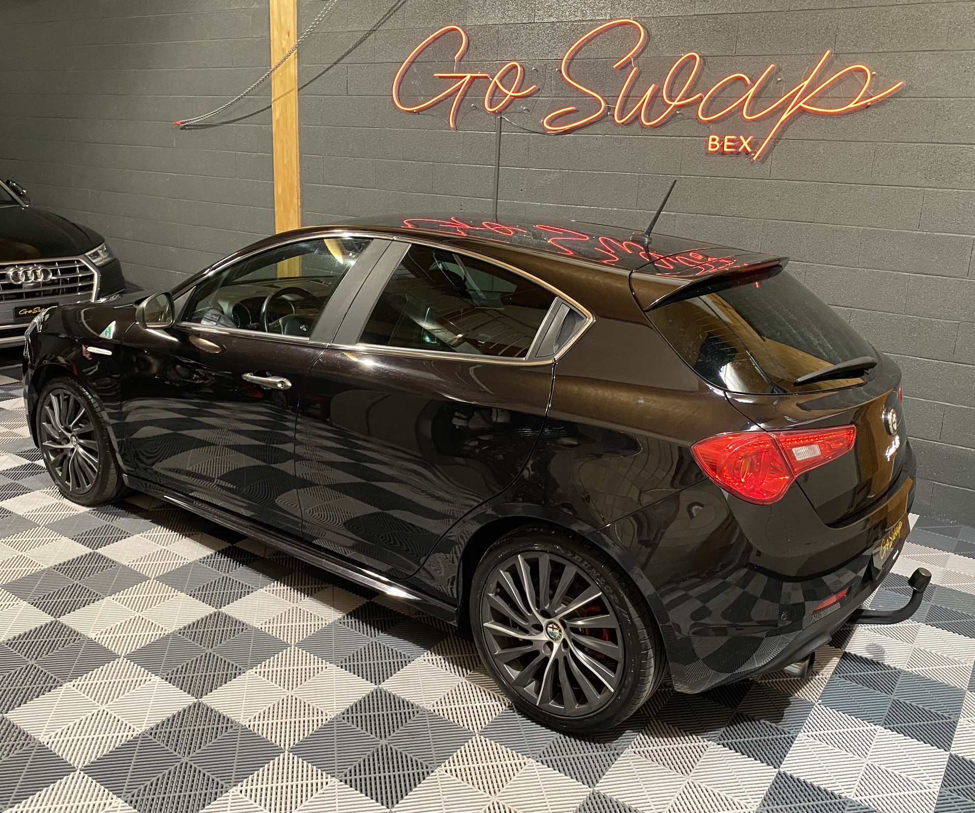 ALFA ROMEO Giulietta 1750 TBi Quadrifoglio Verde TCT-image-13