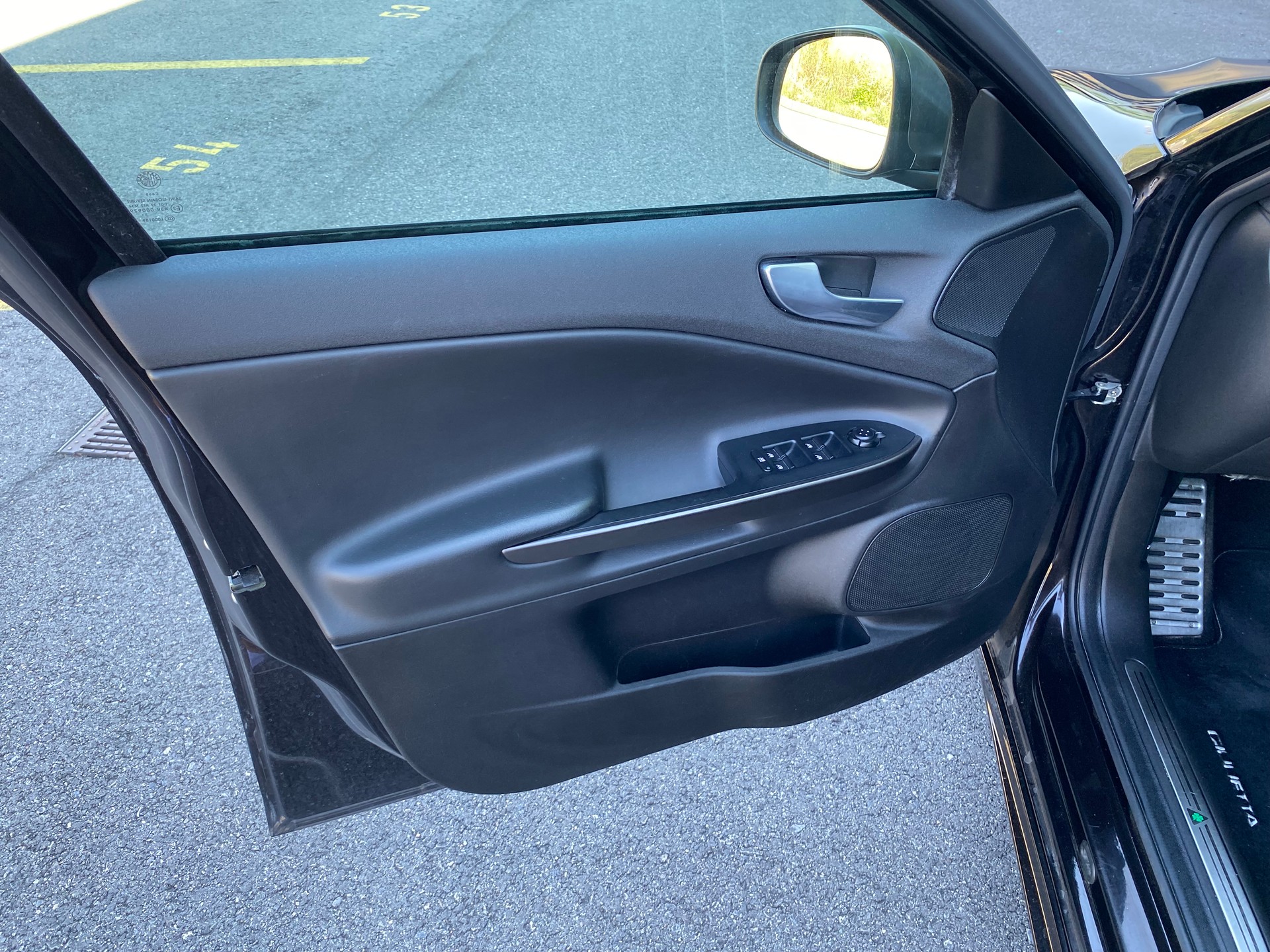 ALFA ROMEO Giulietta 1750 TBi Quadrifoglio Verde TCT-image-15