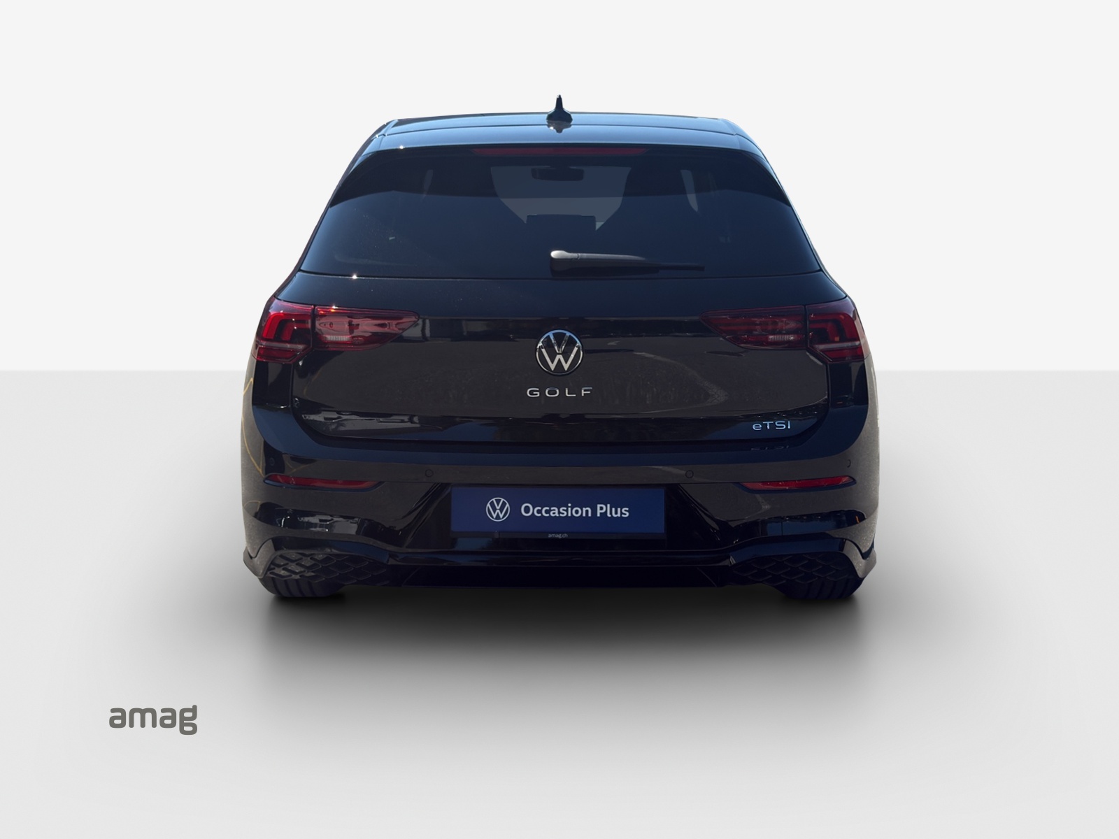 VW Golf 1.5 e TSI mHEV R-Line DSG-image-3
