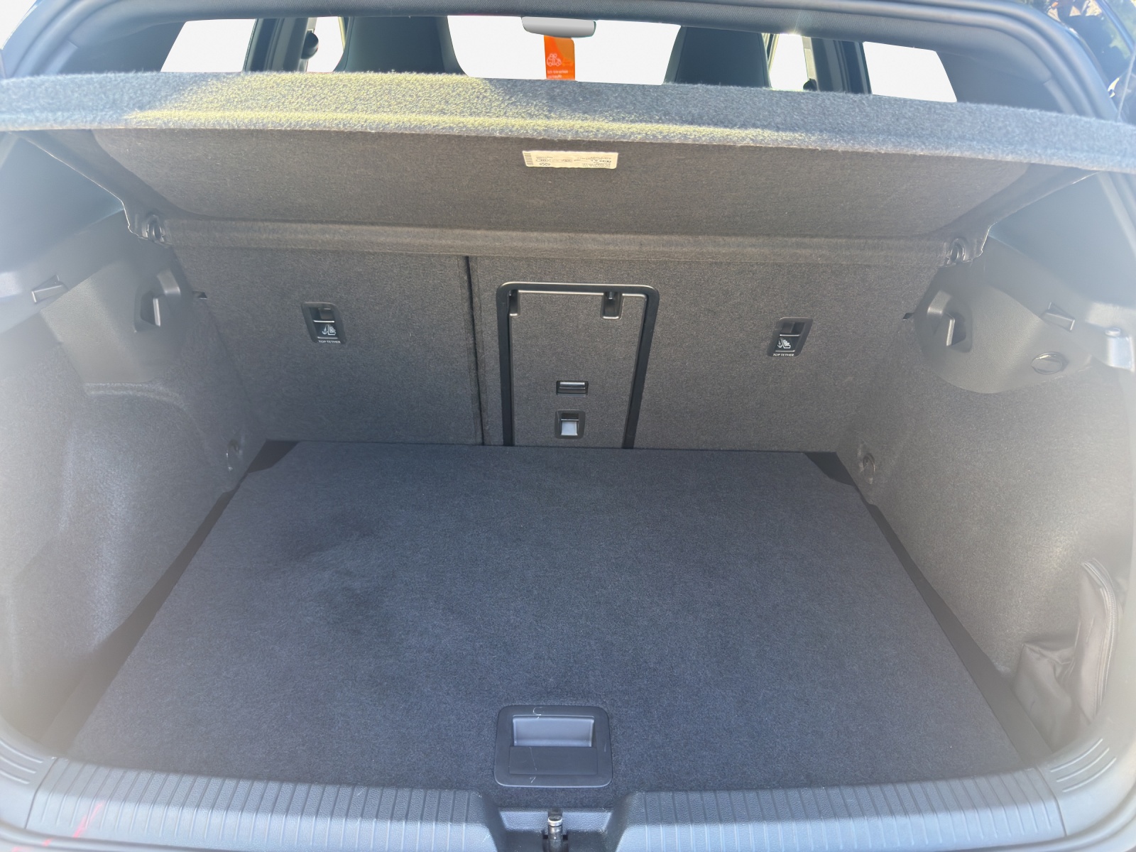 VW Golf 1.5 e TSI mHEV R-Line DSG-image-12