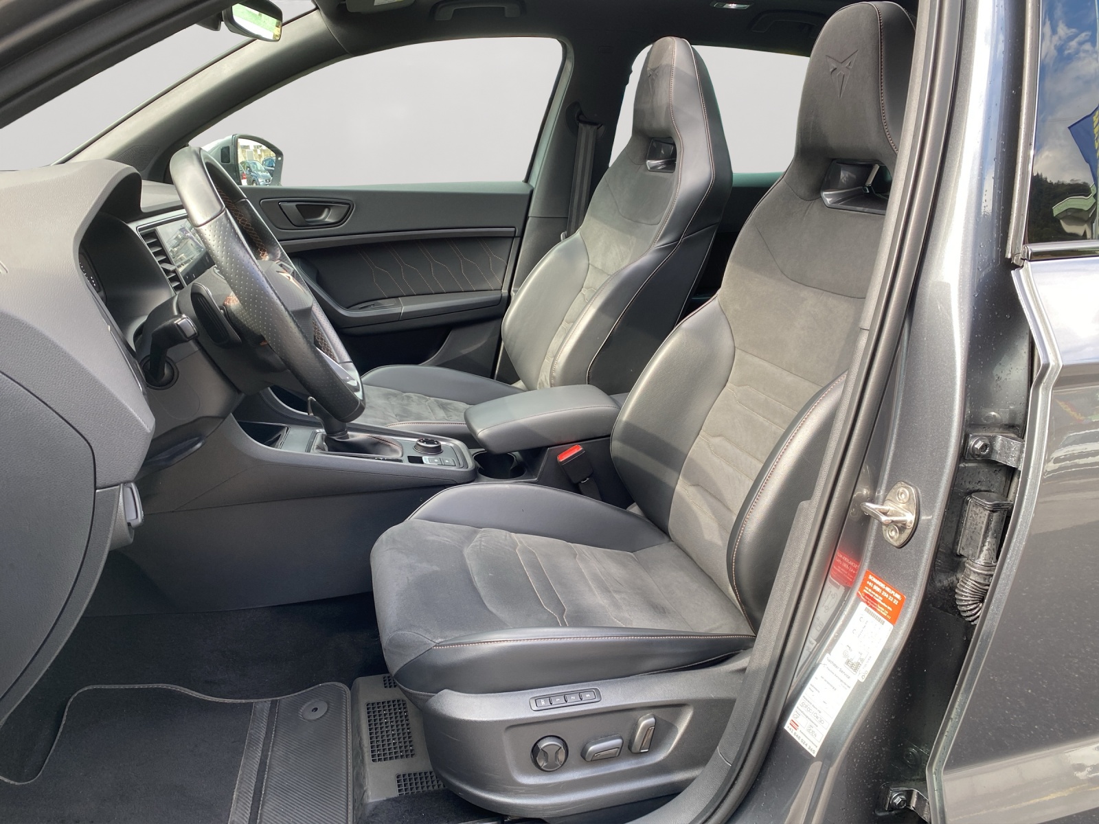 CUPRA Ateca 2.0TSI 4Drive DSG-image-7