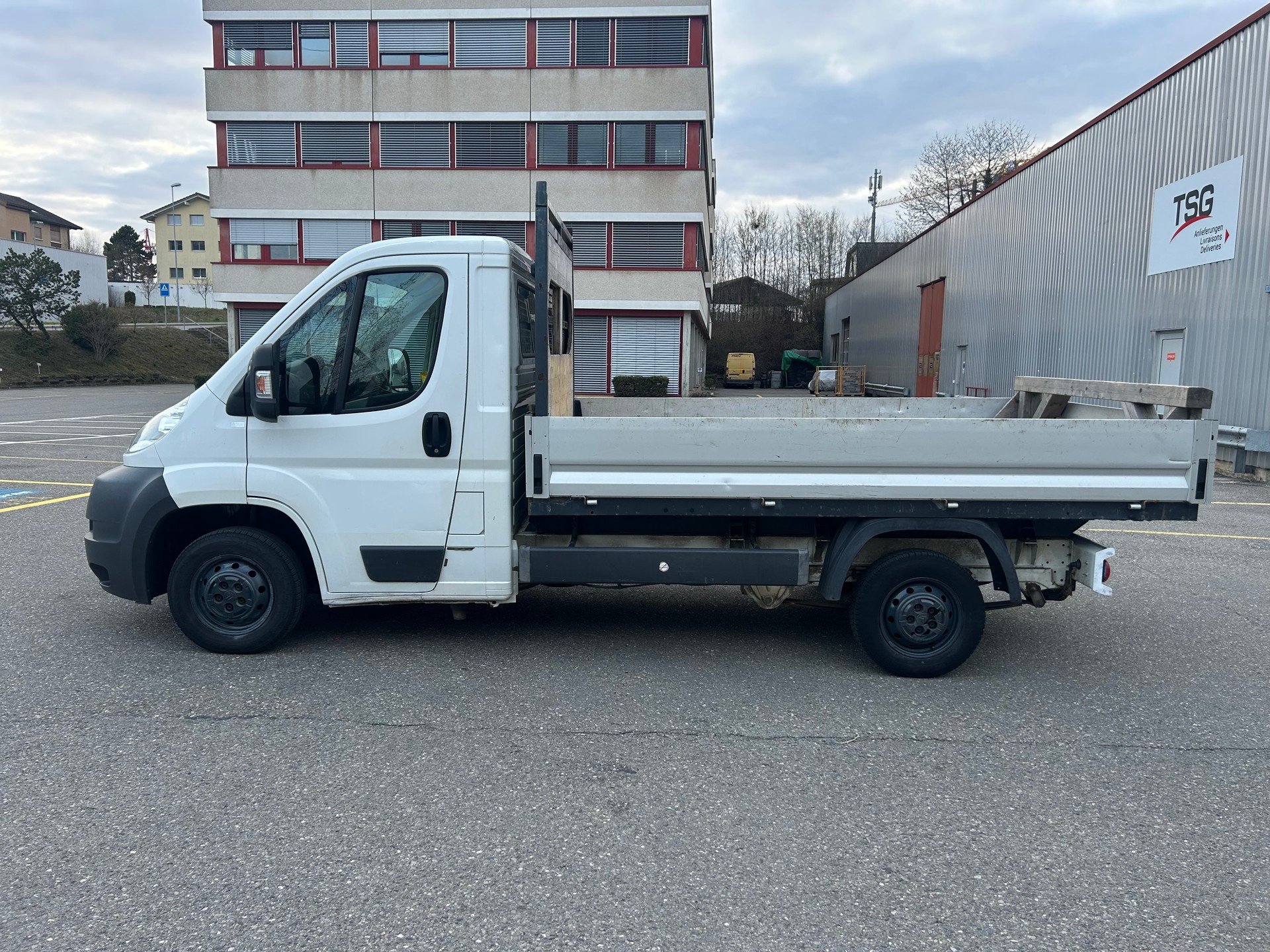 CITROEN Jumper 2.2 HDi 35 L2-image-2