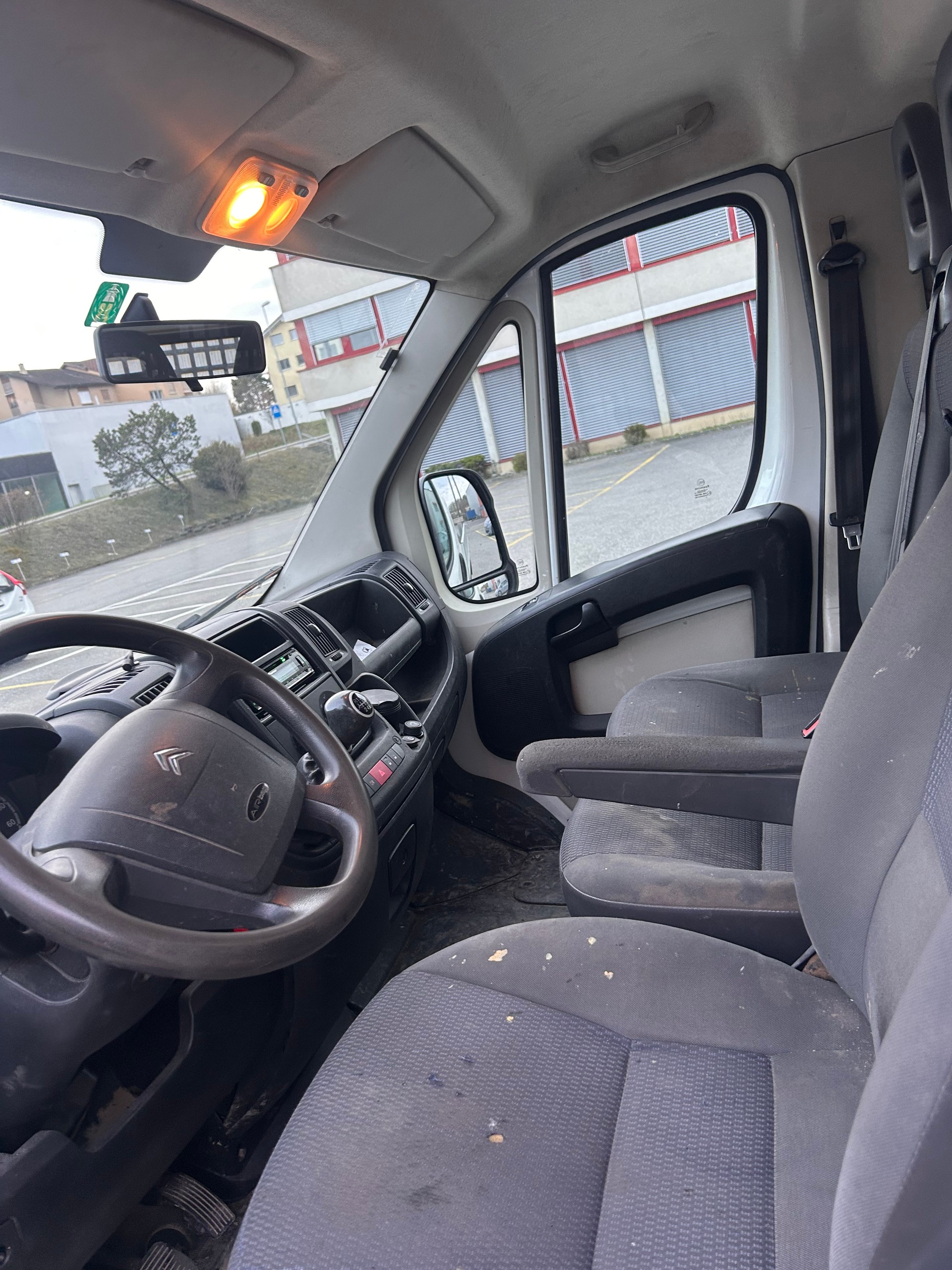 CITROEN Jumper 2.2 HDi 35 L2-image-9