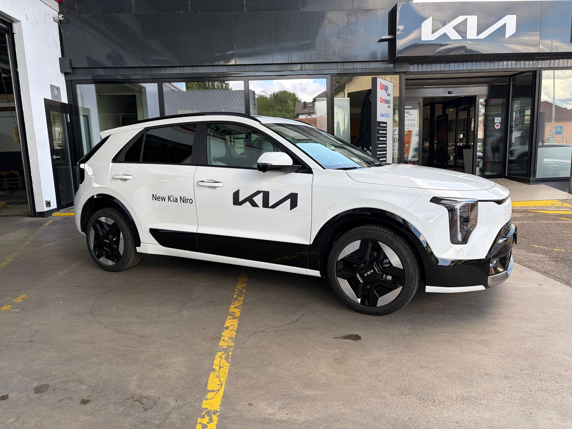 KIA Niro 1.6 Hybrid Style-image-1
