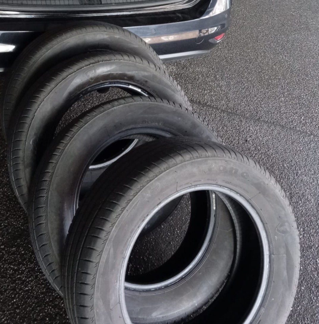 HYUNDAI Trajet 2.0 CRDi (GLS)-image-9