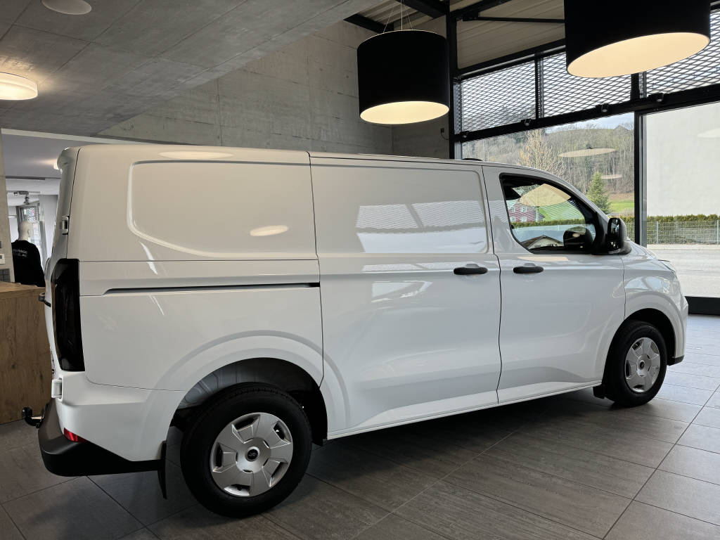 FORD Transit Custom Van 280 L1 2.0 EcoBlue 136 Trend-image-3
