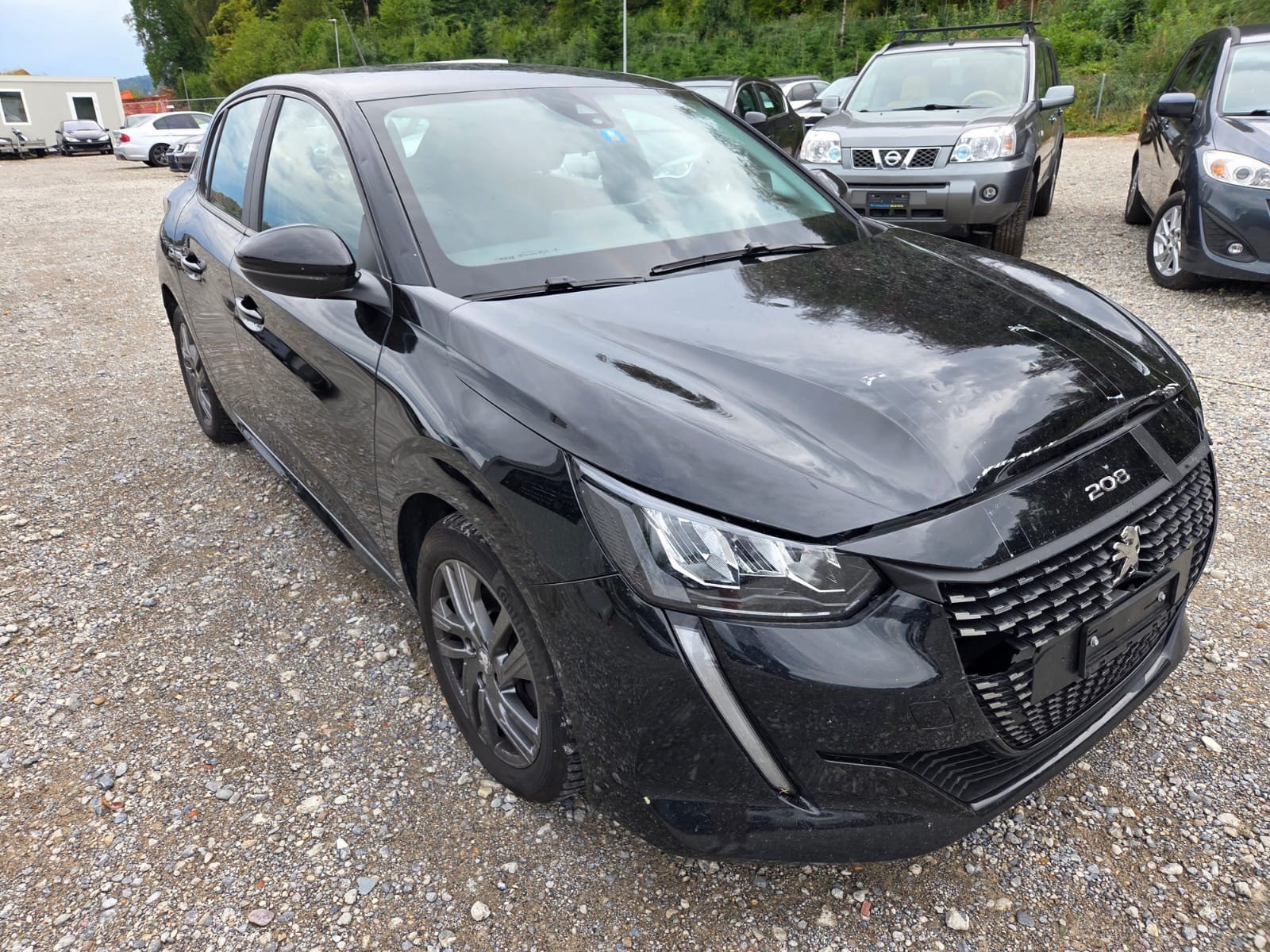 PEUGEOT 208 1.2 PureTech Active Pack EAT8-image-0