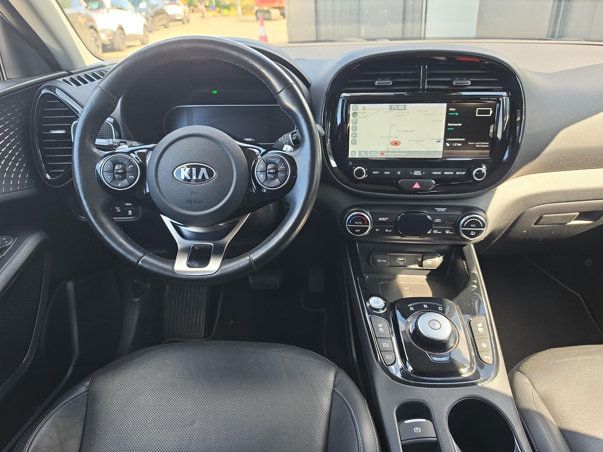 KIA e-Soul Style-image-13