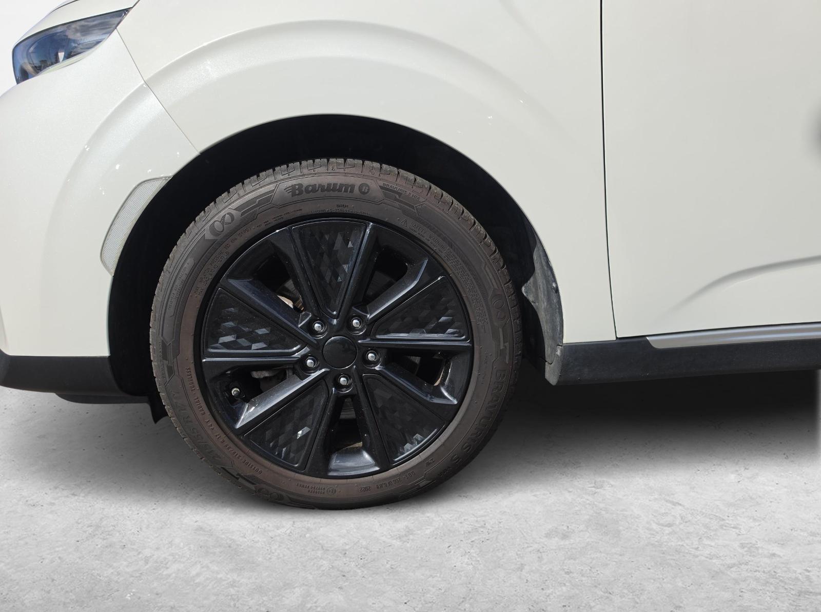 KIA e-Soul Style-image-10