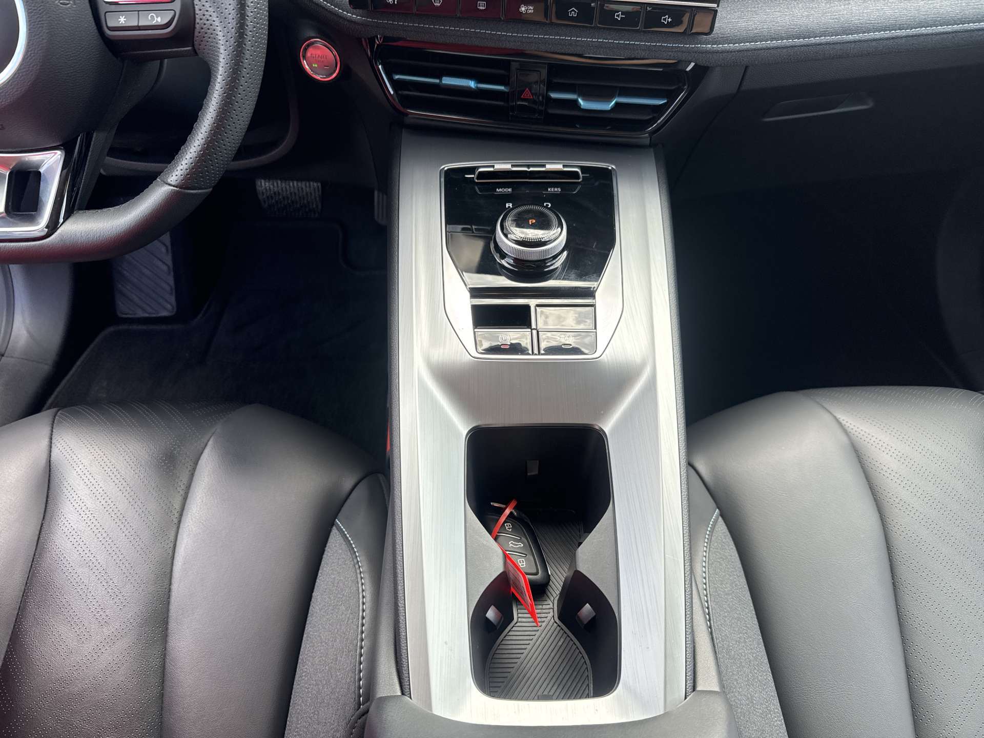 MG 5 EV 61kWh Luxury Automat-image-11