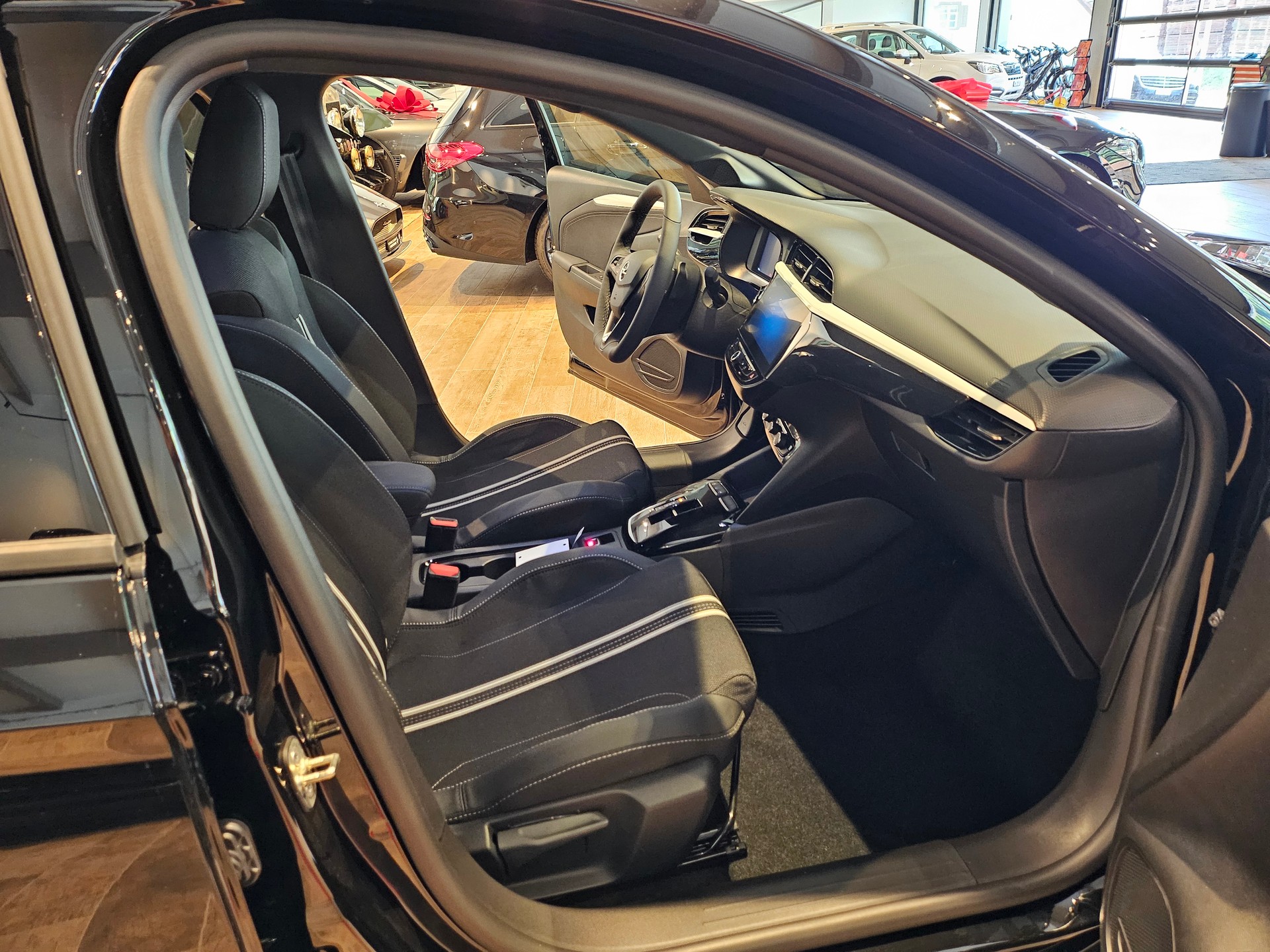 OPEL Corsa 1.2 MHEV GS-Line đ„145 PSđ„ 8-fachđ„-image-17