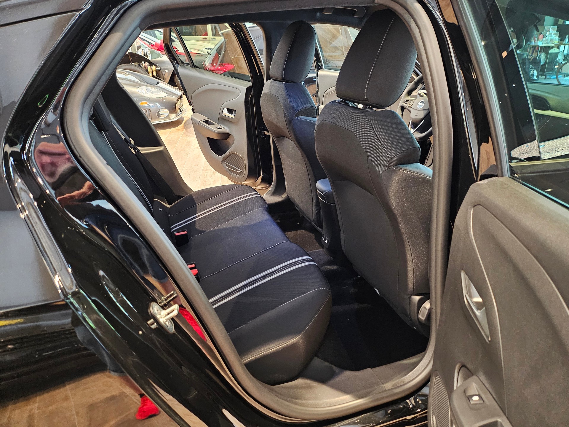 OPEL Corsa 1.2 MHEV GS-Line đ„145 PSđ„ 8-fachđ„-image-19