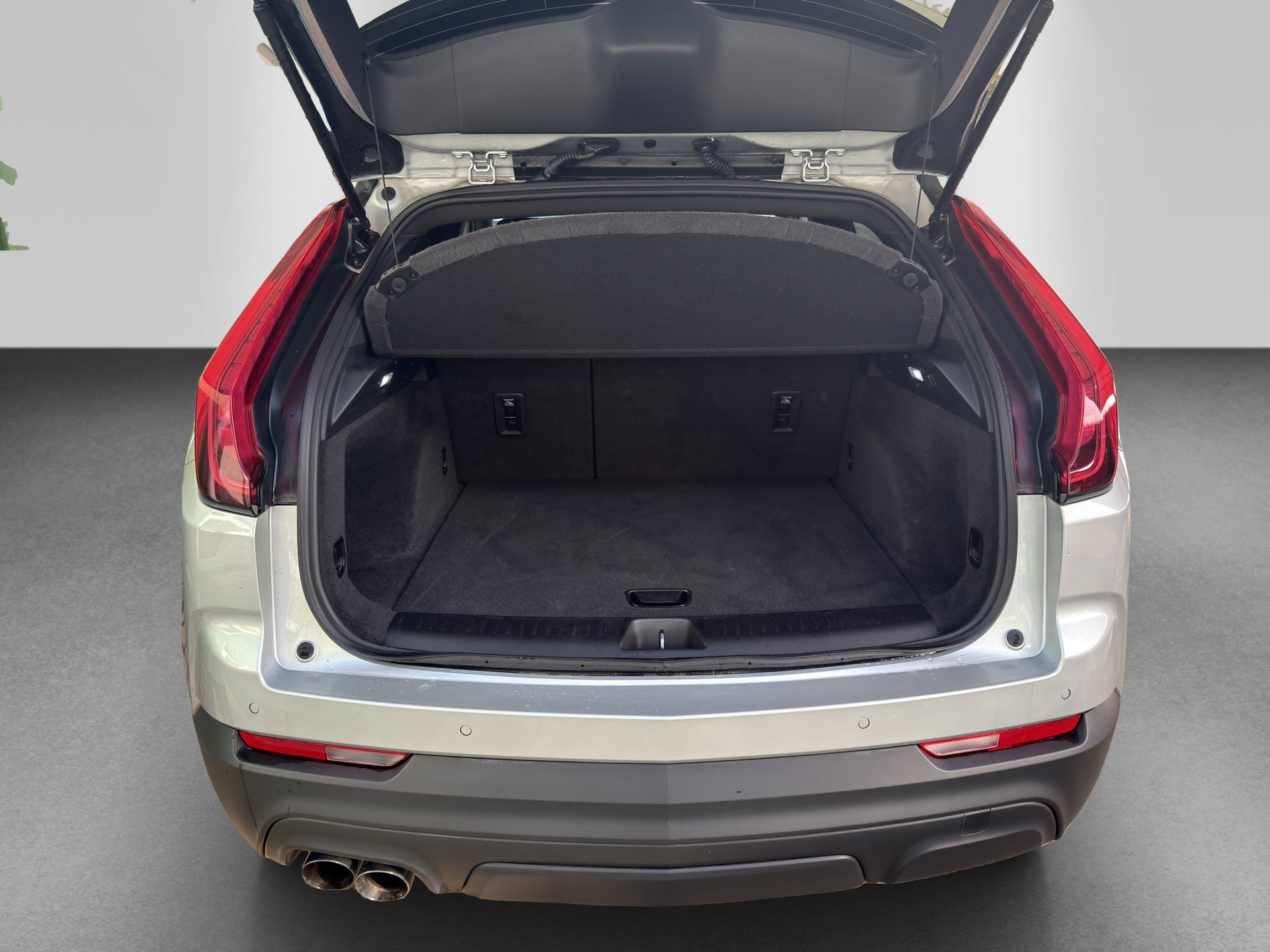 CADILLAC XT4 350D 2.0 Premium Luxury Automat-image-15