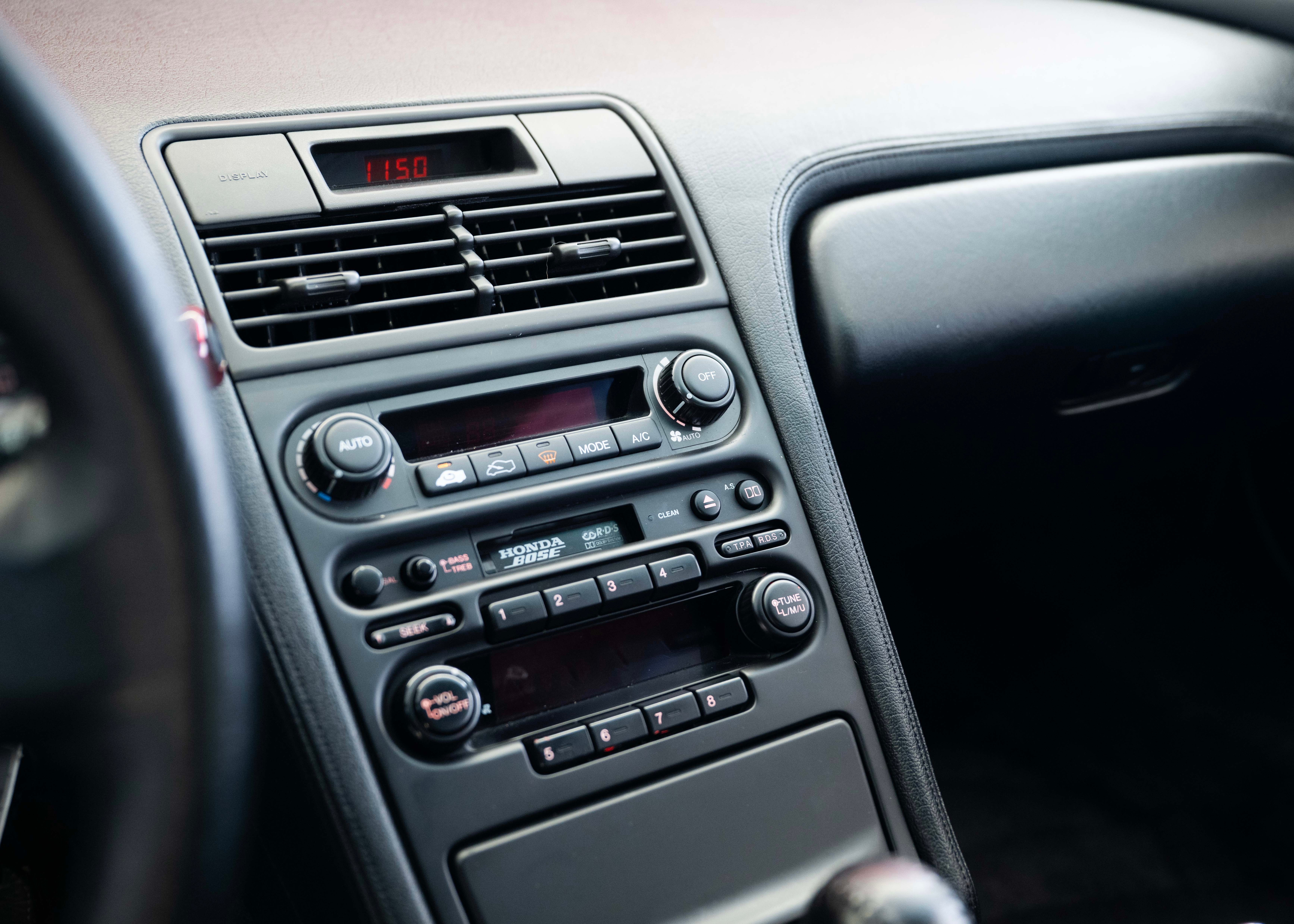 Image HONDA NSX NSX 3.0i-24 V6 (Swiss car, 1st paint, 1st hand, full Honda service history, mint condition)