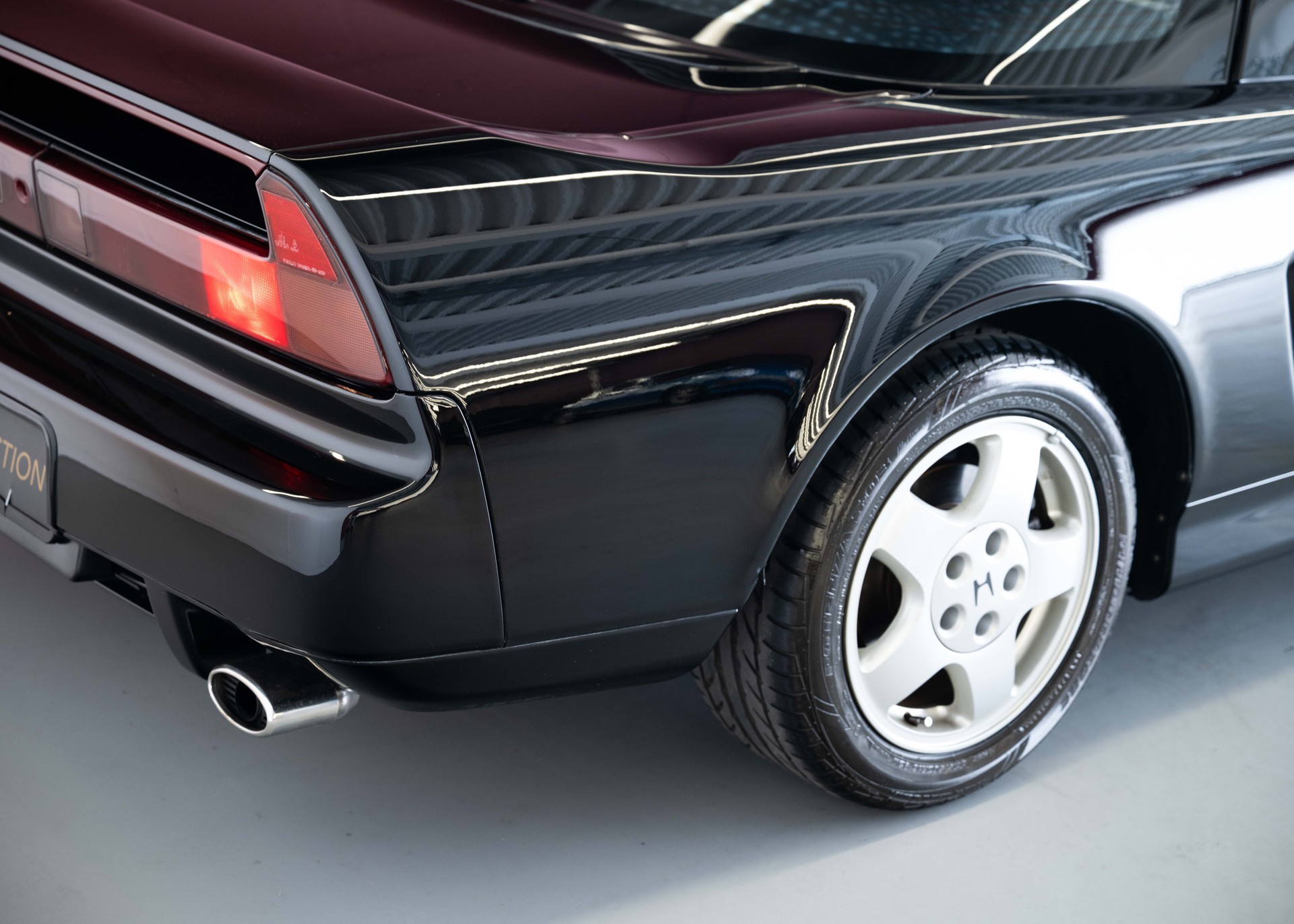 HONDA NSX 3.0i-24 V6 (Swiss car, 1st paint, 1st hand, full Honda service history, mint condition)-image-14