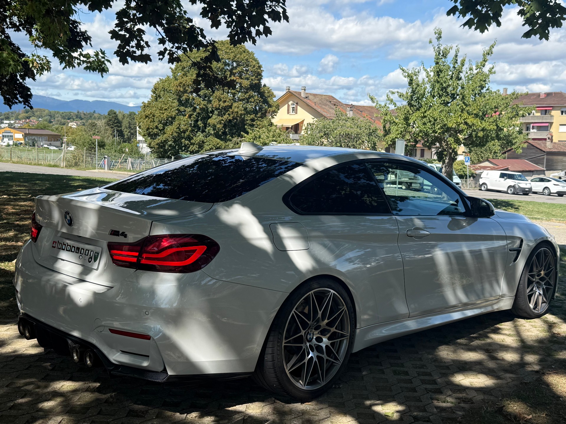 BMW M4 Coupé Competition DKG-image-3