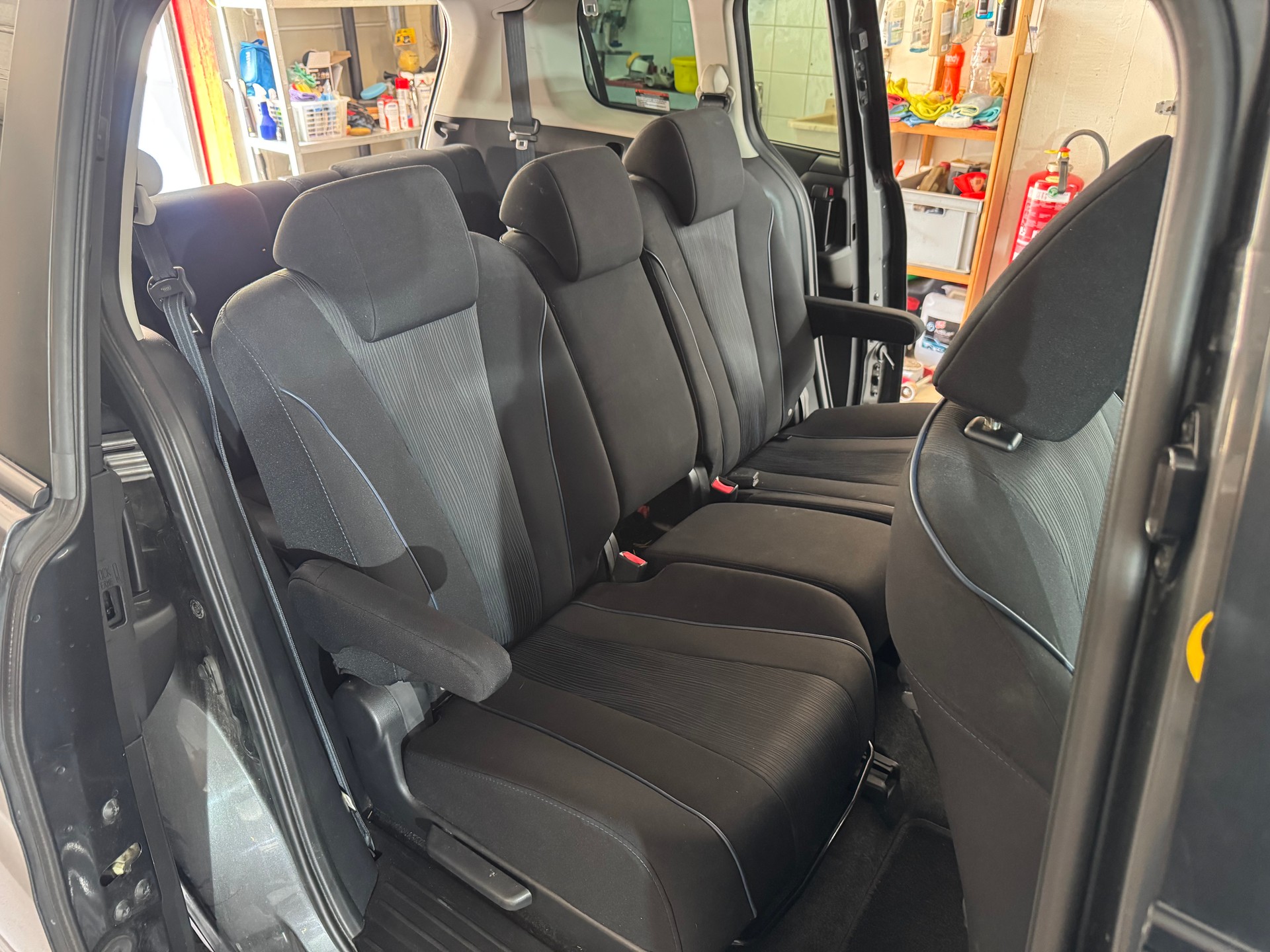MAZDA 5 2.0 16V Sport-image-12