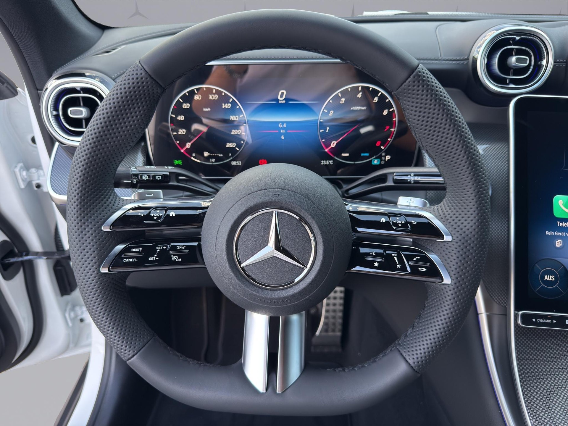 MERCEDES-BENZ GLC-Klasse X254 GLC 200 AMG Line 4matic-image-9