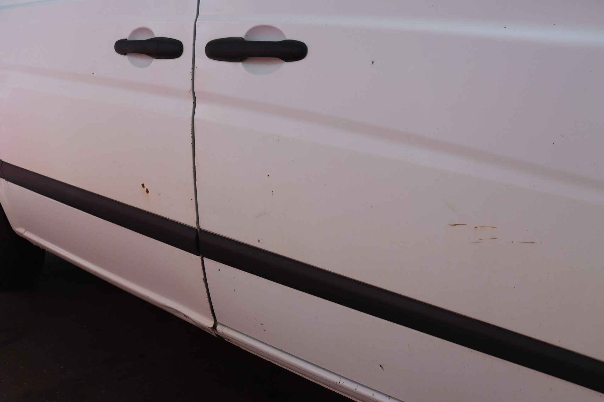 MERCEDES-BENZ Vito 111 CDI-image-10