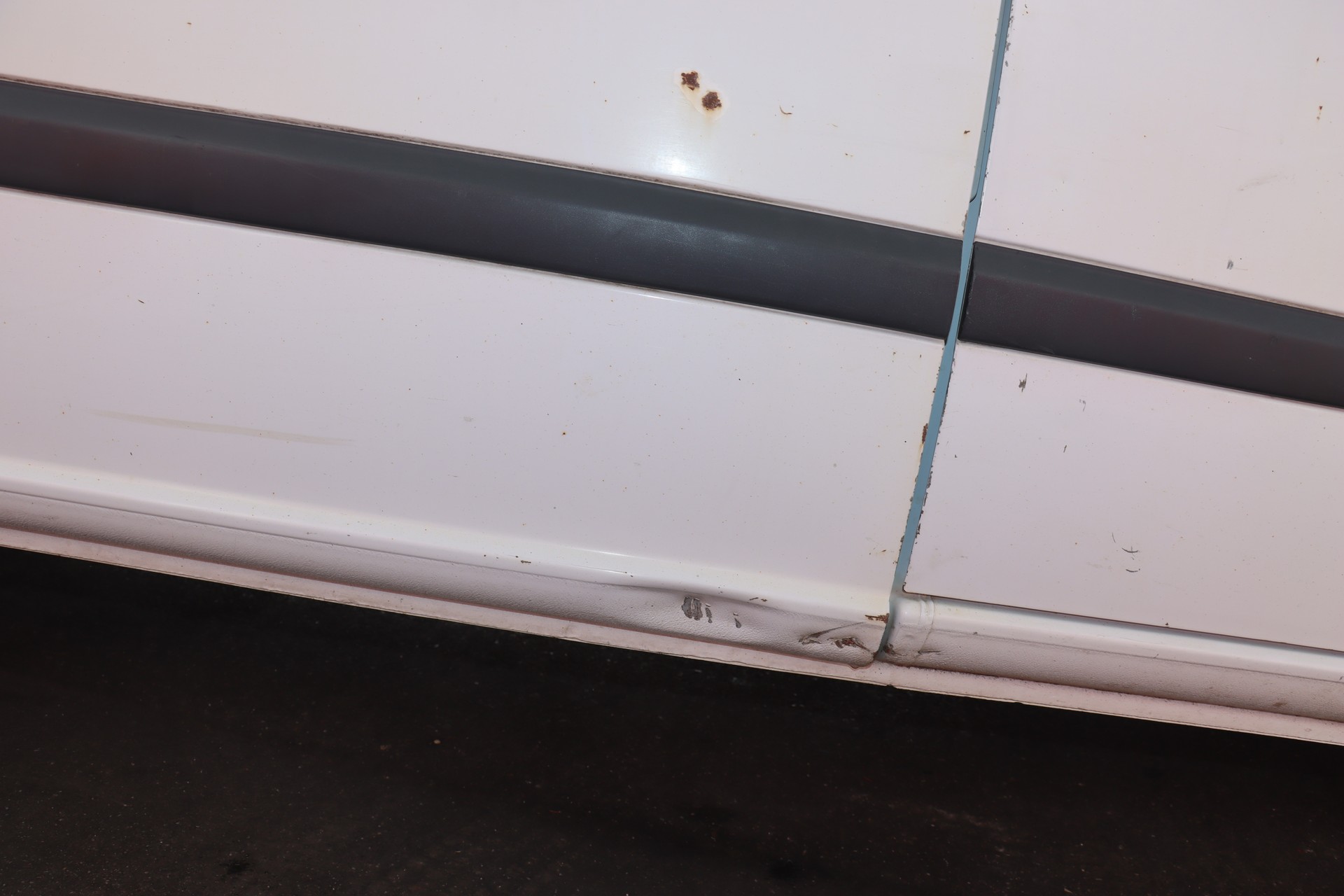 MERCEDES-BENZ Vito 111 CDI-image-11
