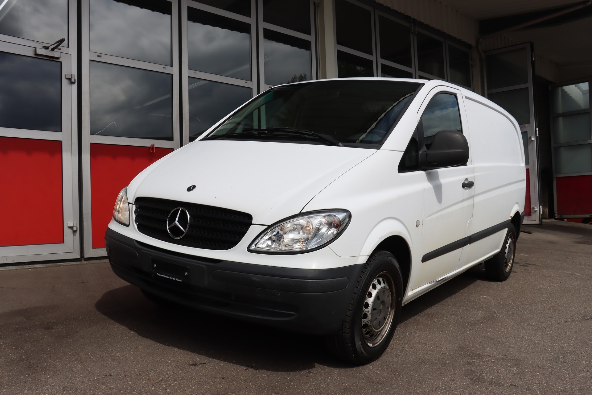 MERCEDES-BENZ Vito 111 CDI-image-1