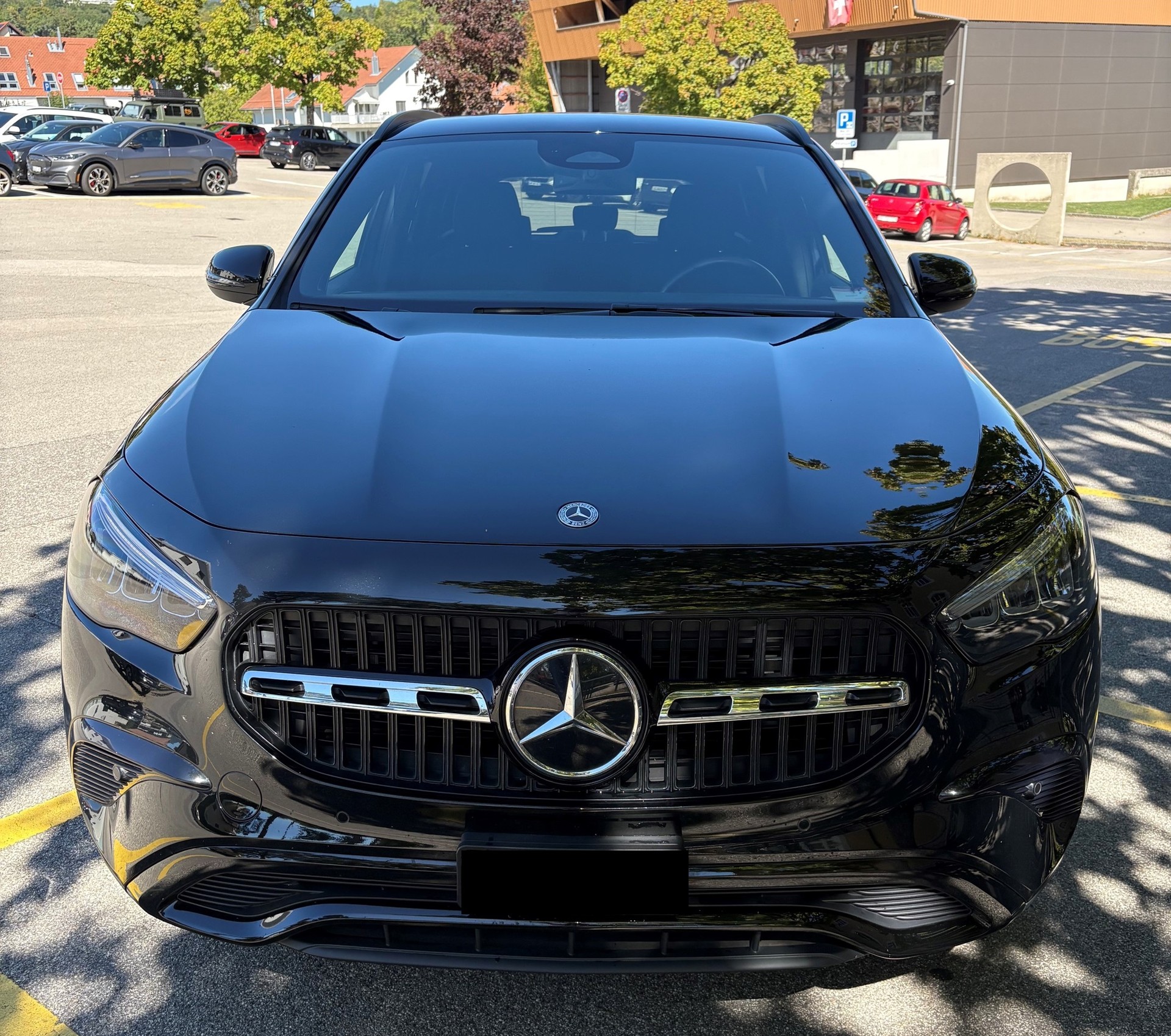 MERCEDES-BENZ GLA-image-0