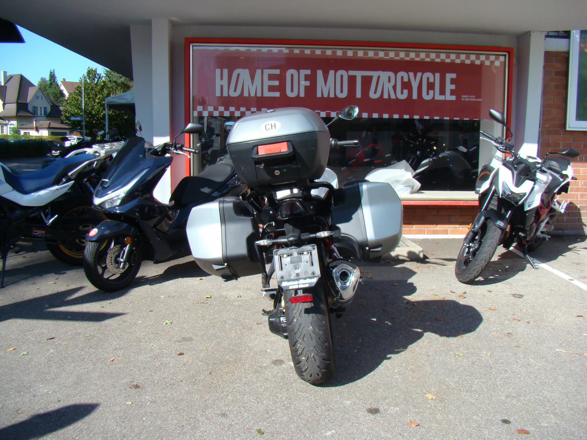 BMW R 1200 R-showroom-element-1