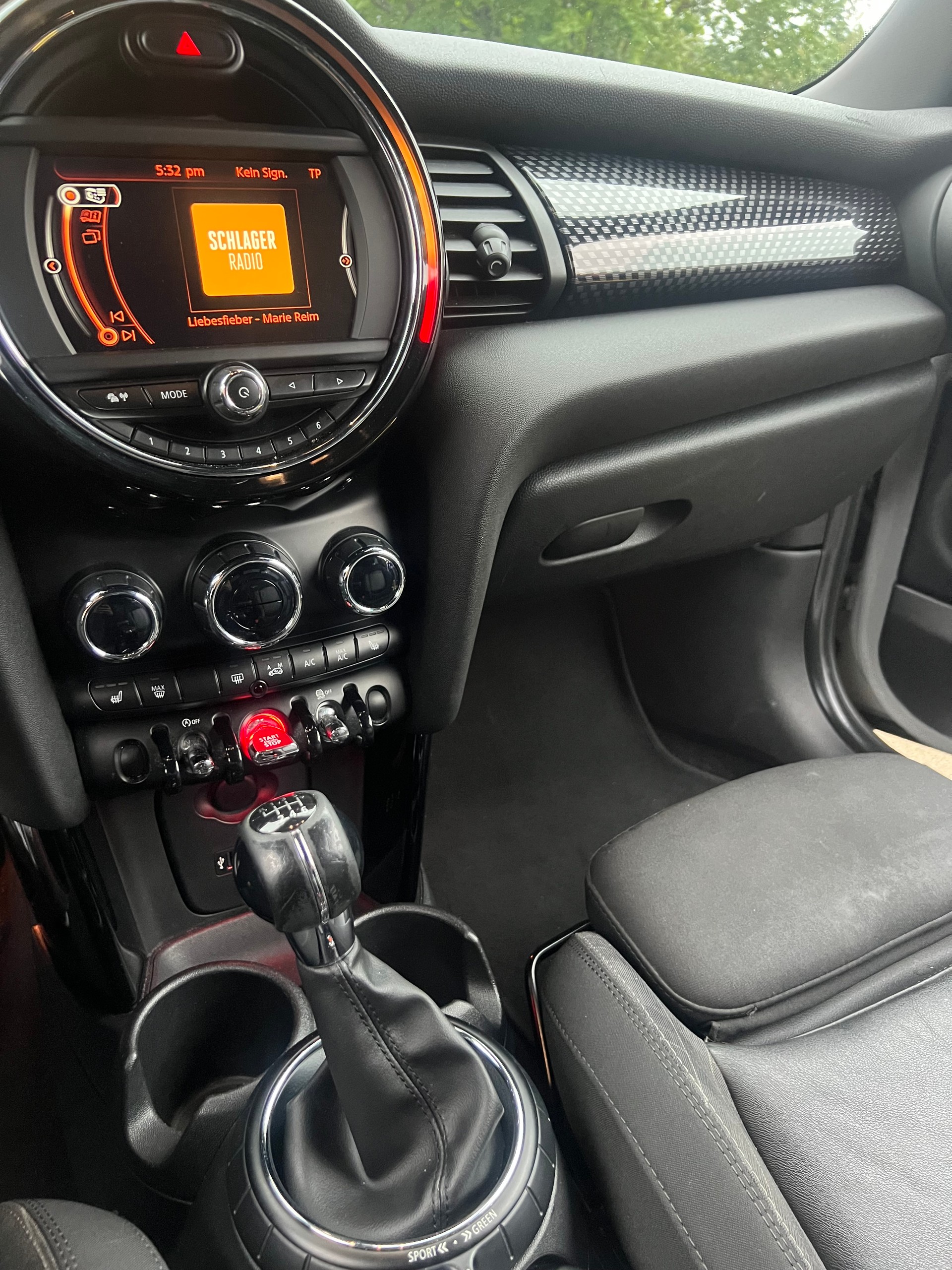 MINI 2.0i Cooper S-image-5