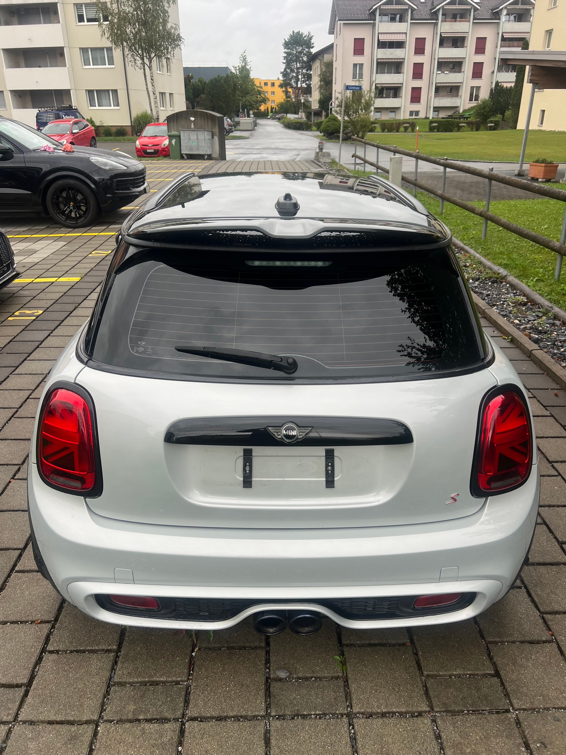 MINI 2.0i Cooper S-image-3